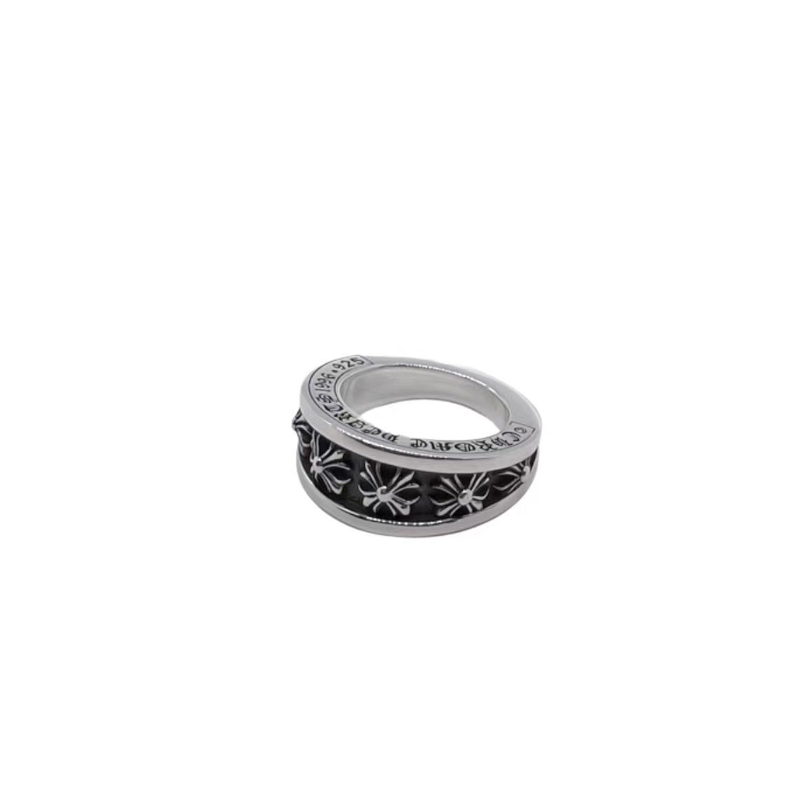 CHROME HEARTS ASYMMETRIC CROSS RING（CHROME HEARTS 235）