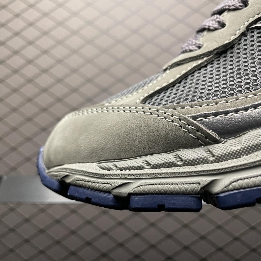 New Balance 2002R "Gray"(ML2002RA）