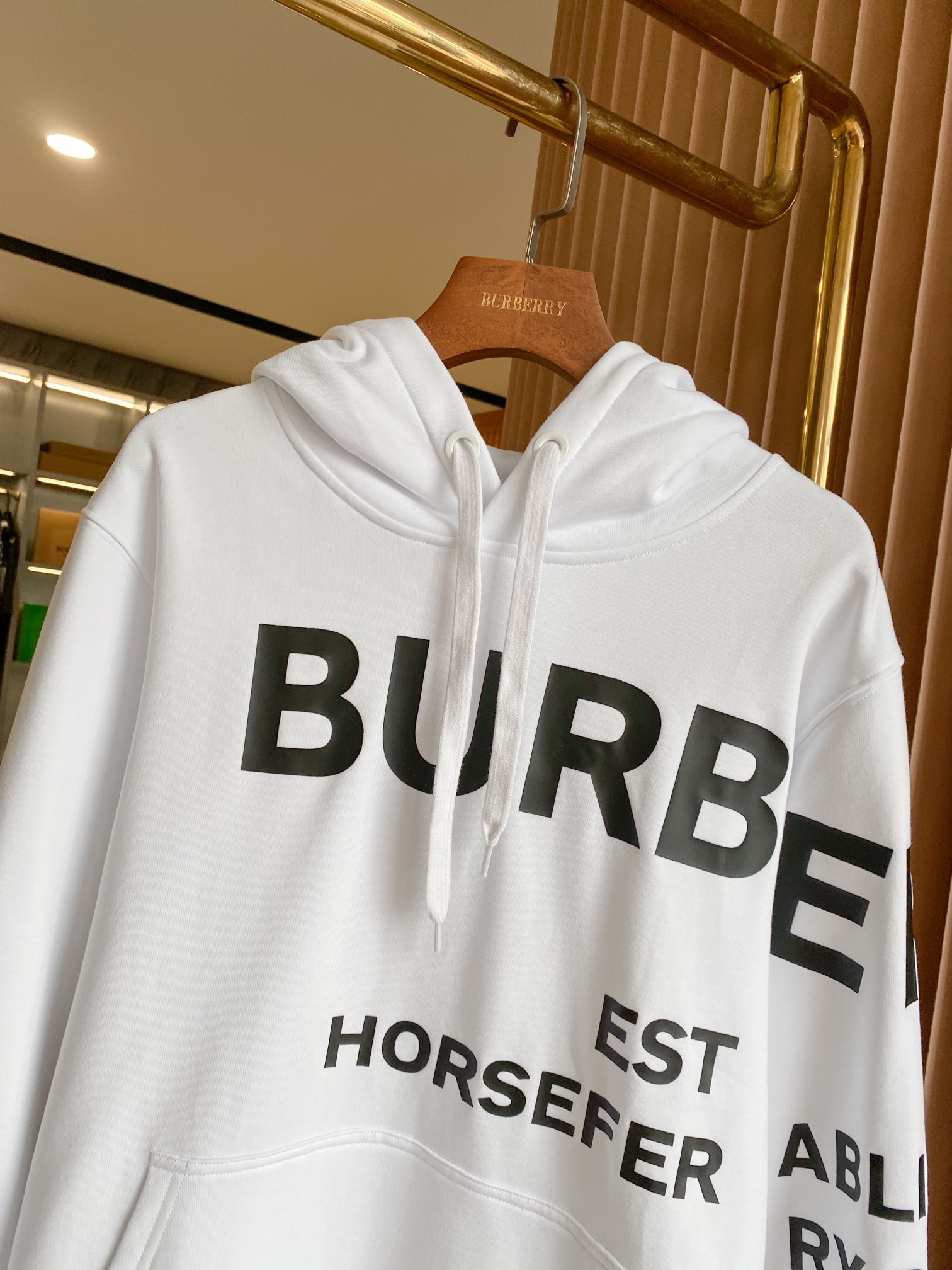 Burberry SS22 Horseferry letter print hooded sweatshirt（80407671）