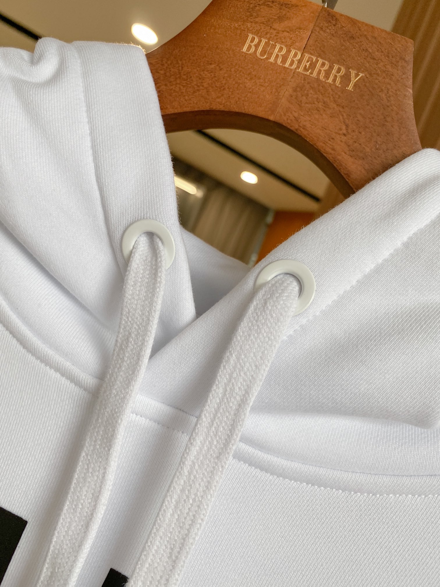 Burberry SS22 Horseferry letter print hooded sweatshirt（80407671）