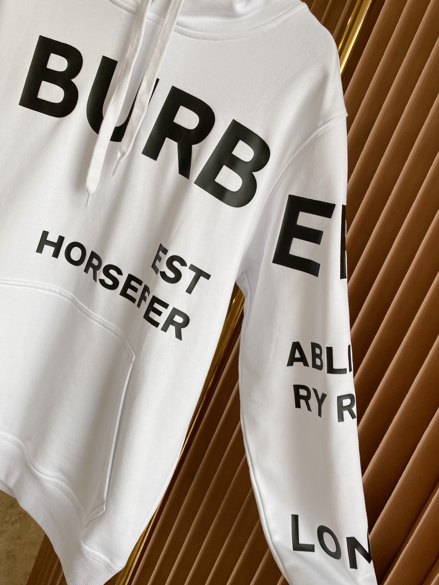 Burberry SS22 Horseferry letter print hooded sweatshirt（80407671）