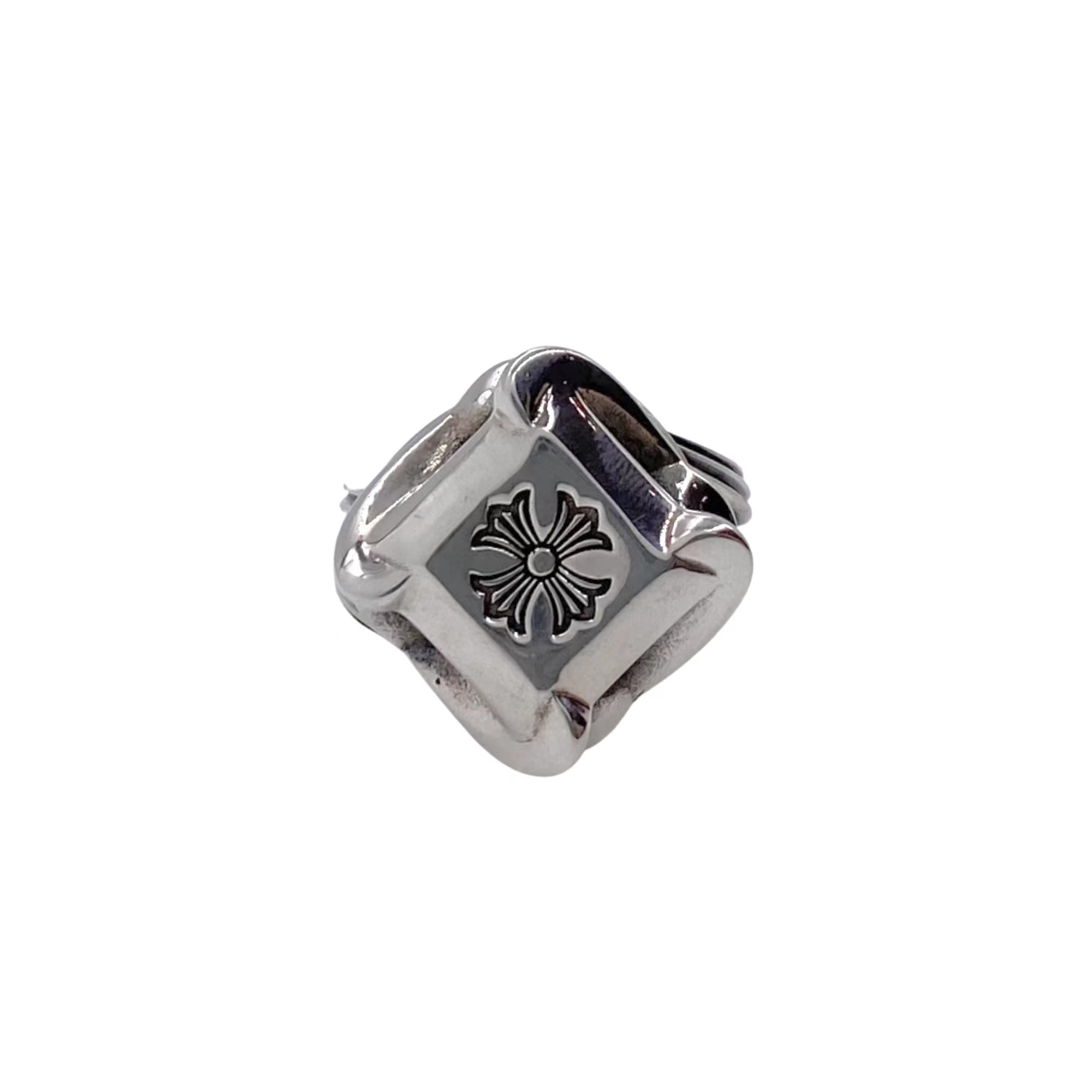 CHROME HEARTS diamond fleur-de-lis ring（CHROME HEARTS 267）