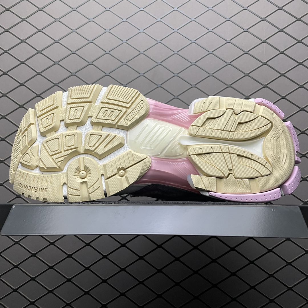 BALENCIAGA Runner Sneaker "White/Pink"（677403W3RB39059）