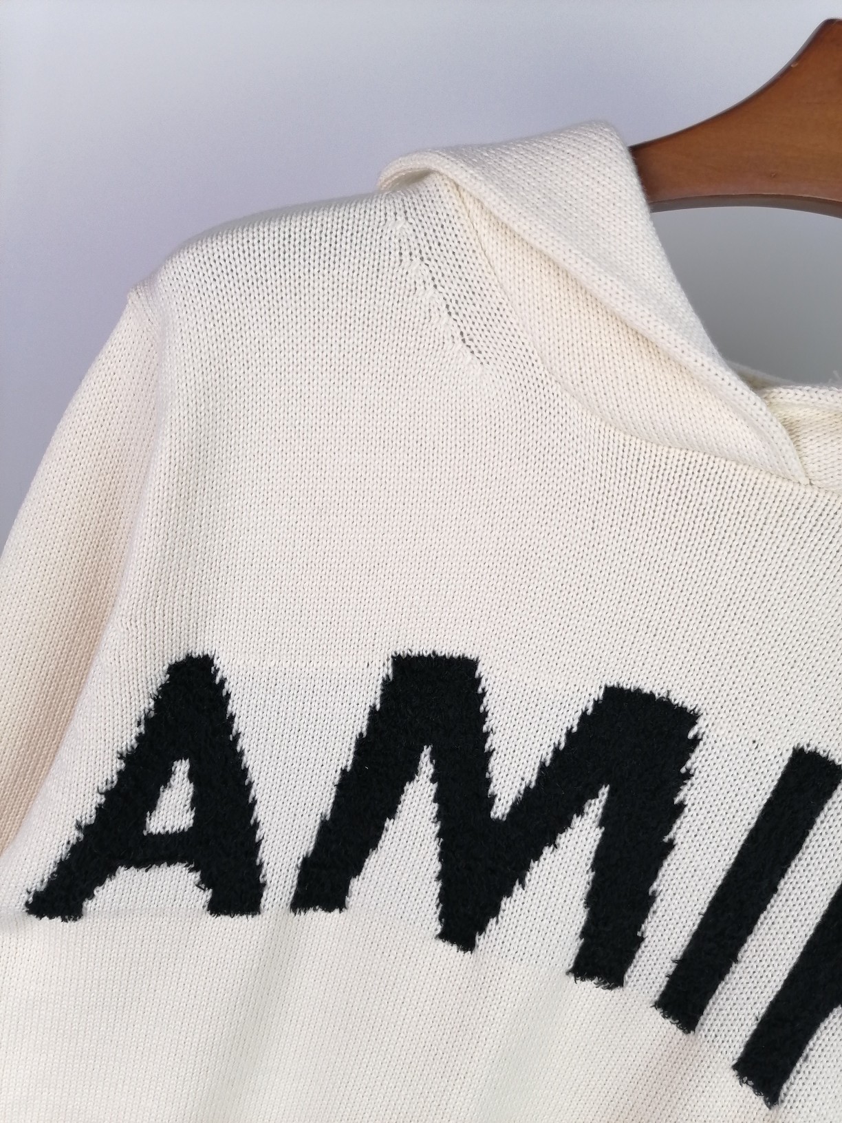 AMIRI Eyelash Logo Knitted Hoodie (PF22MKH005-001）