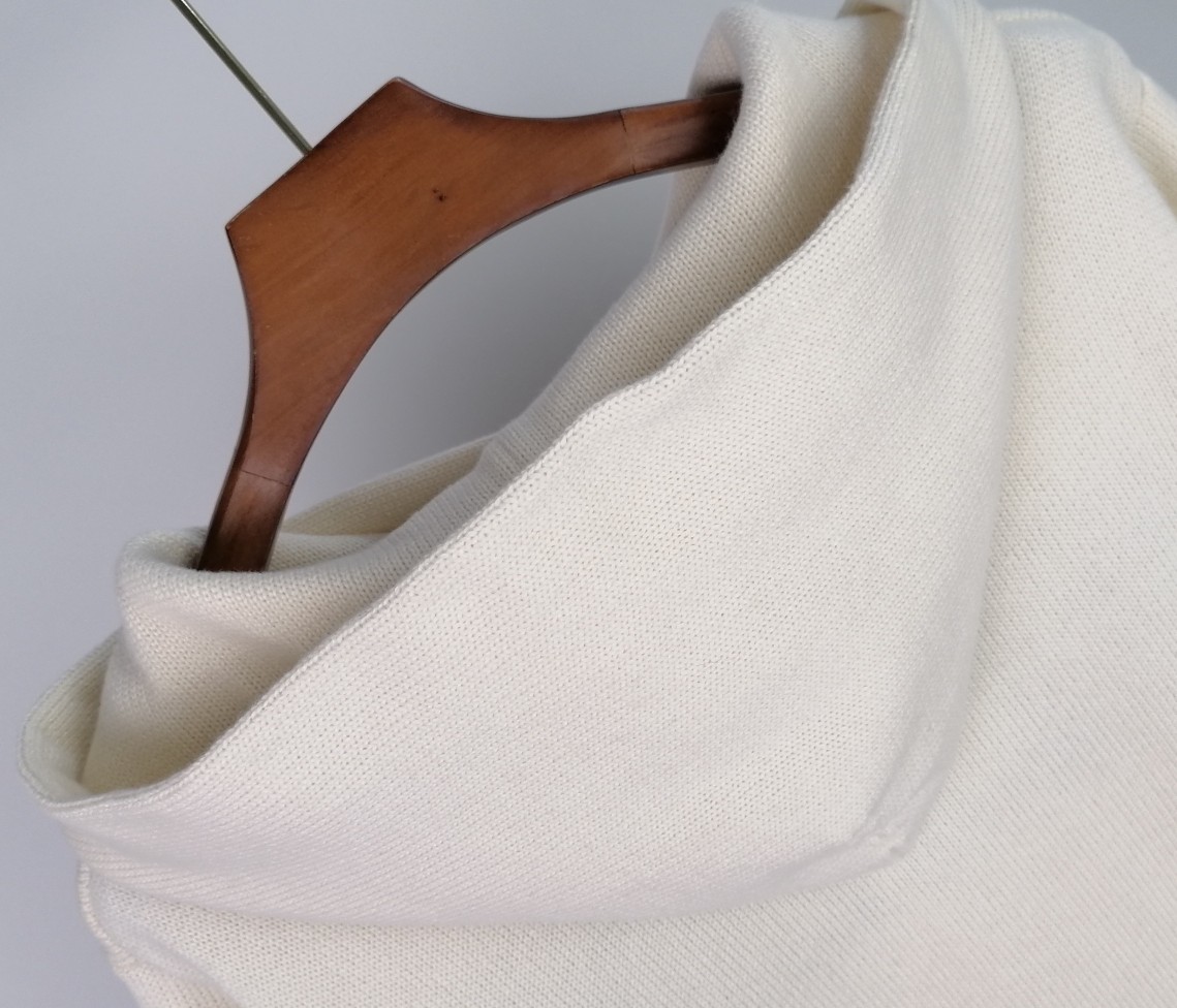 AMIRI Eyelash Logo Knitted Hoodie (PF22MKH005-001）