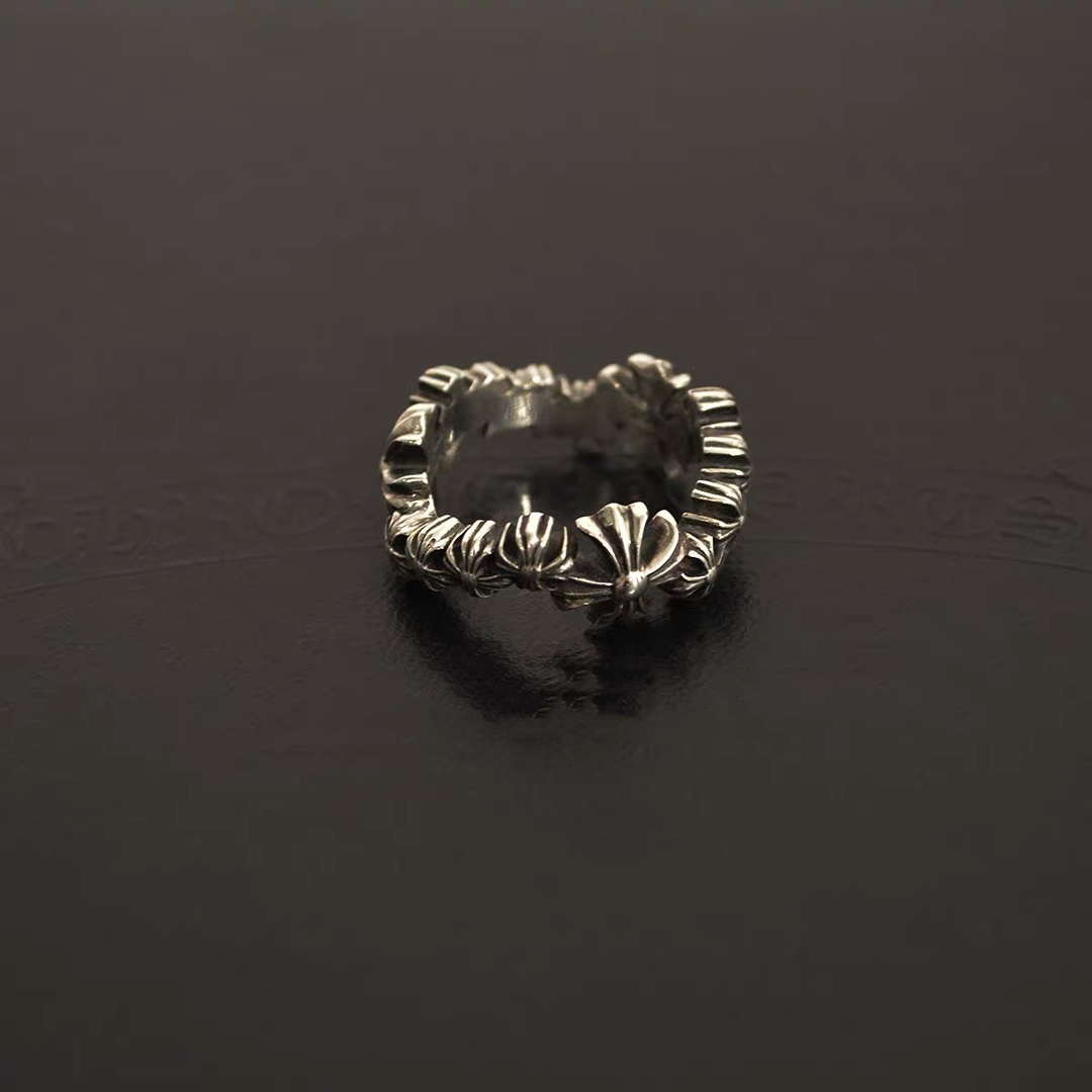CHROME HEARTS Cross Flower Side Ring（CHROME HEARTS 280）