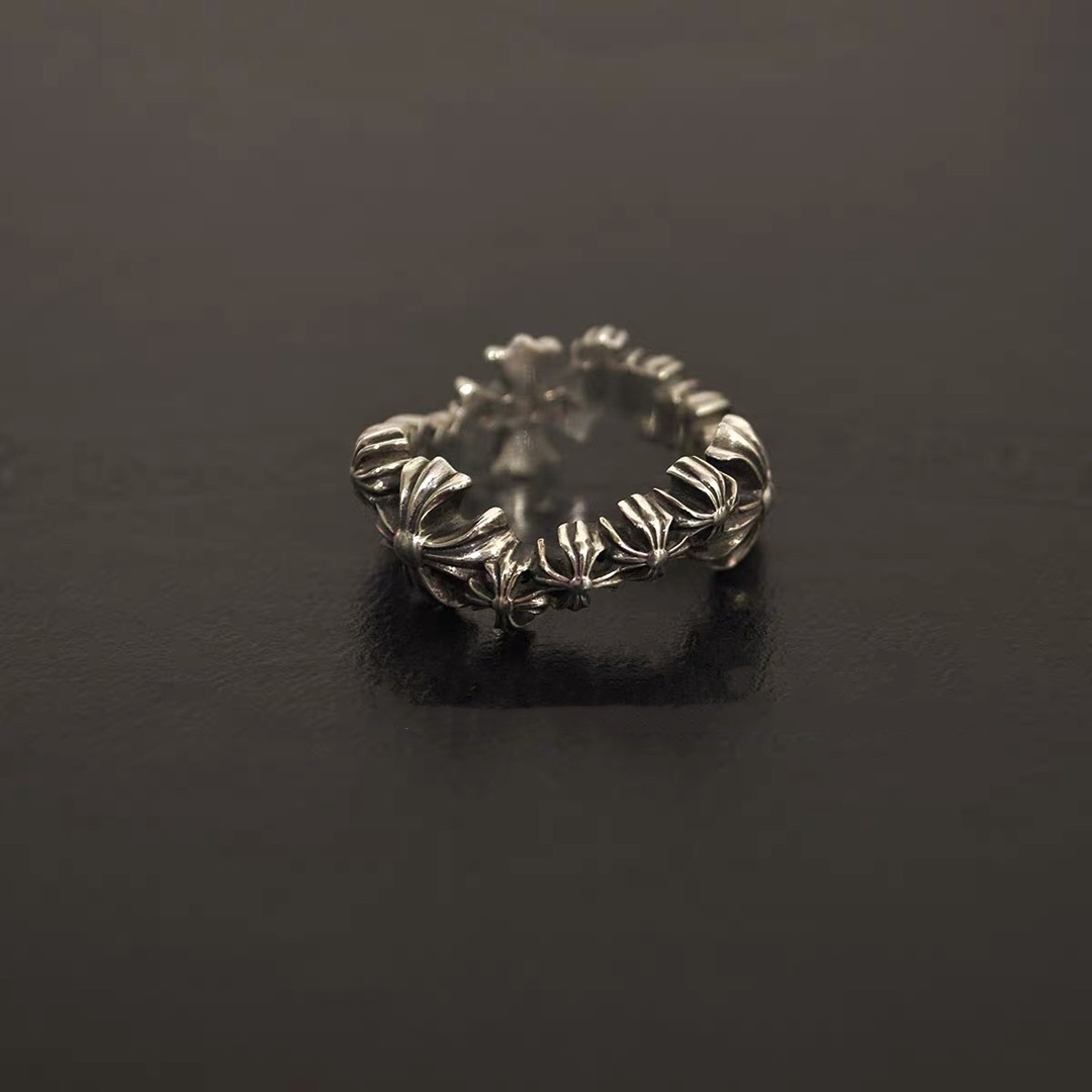 CHROME HEARTS Cross Flower Side Ring（CHROME HEARTS 280）