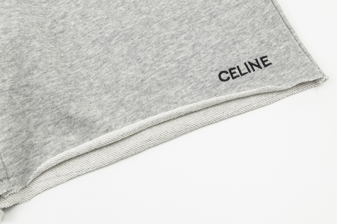 CELINE EMBROIDERED SHORTS IN COTTON FLEECE (2Z063670Q-01CB）