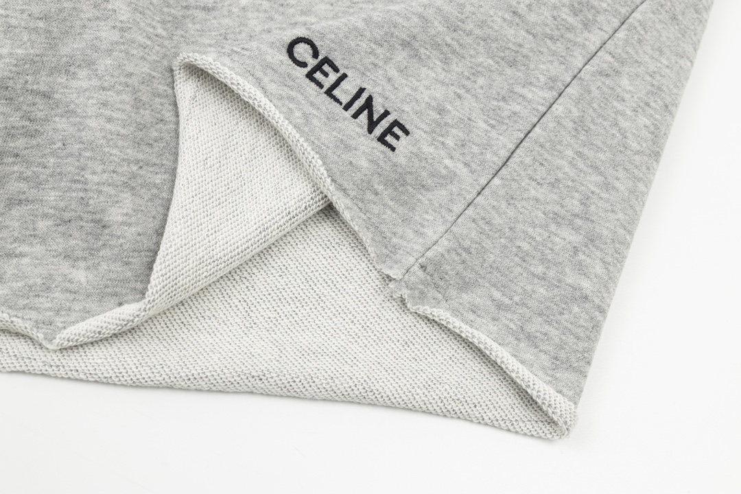 CELINE EMBROIDERED SHORTS IN COTTON FLEECE (2Z063670Q-01CB）