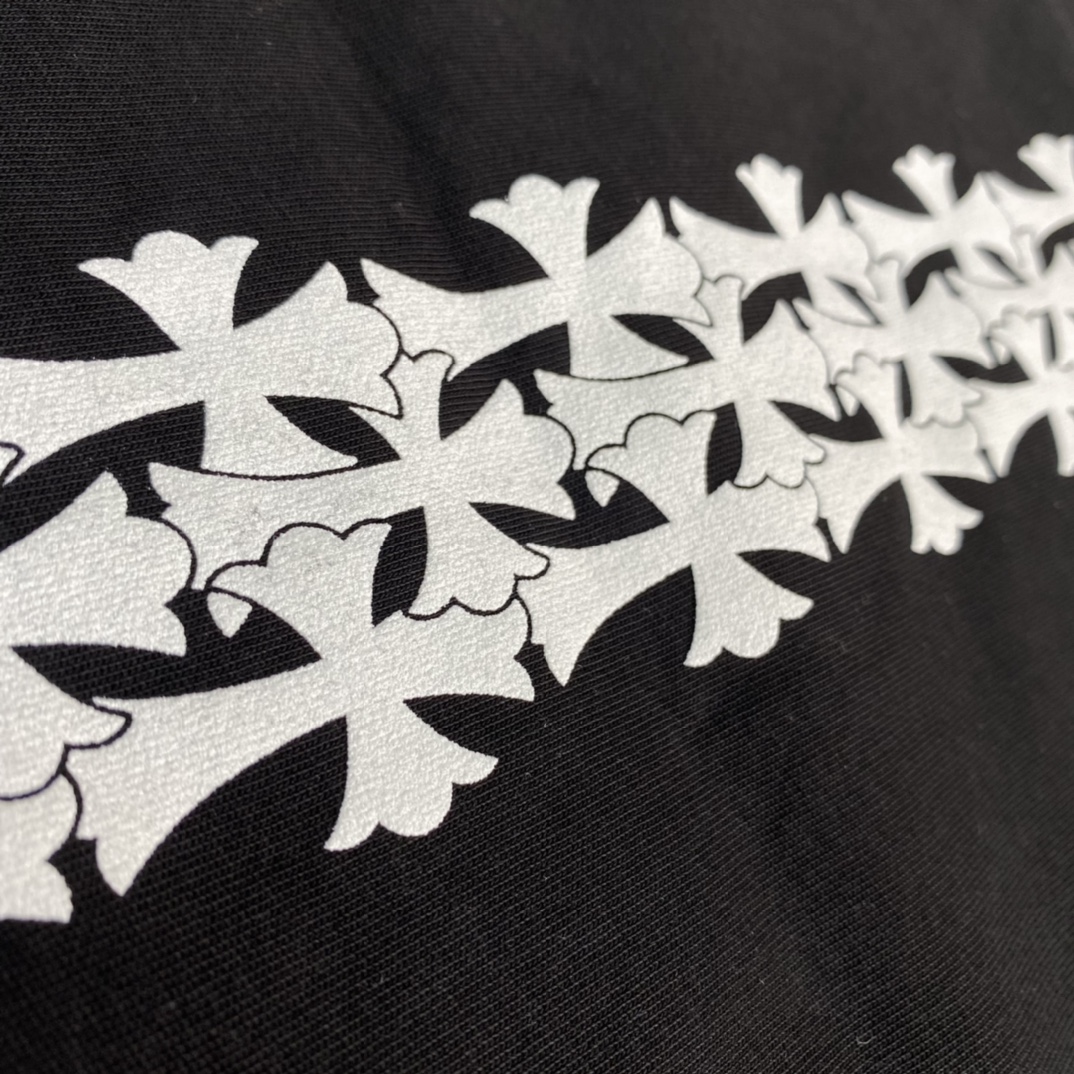 Chrome Hearts Cemetery Cross Tire Tracks T-shirt (CH-178）