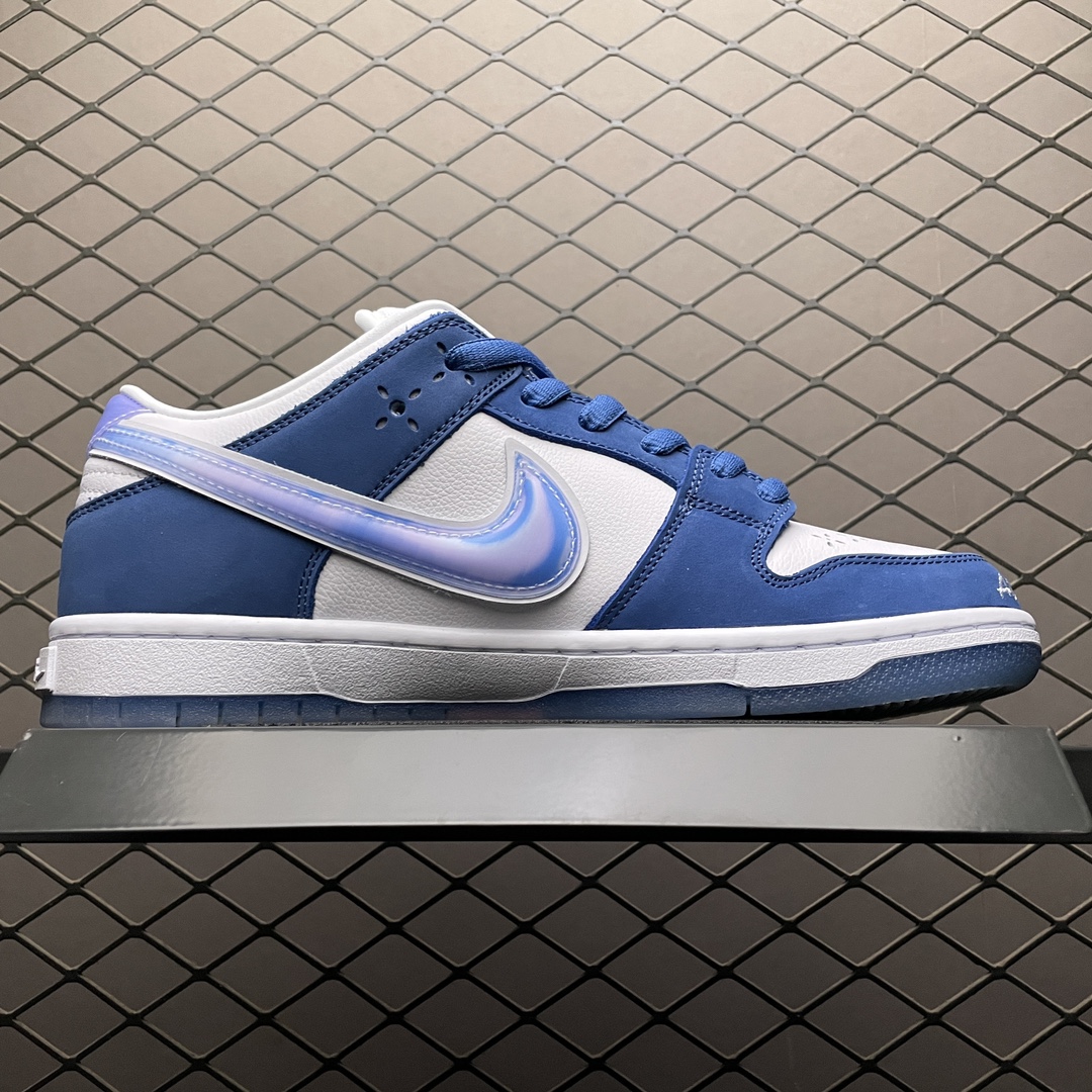 Born x Raised × Nike SB Dunk Low Pro QS "One Block At a Time"(FN7819-400)