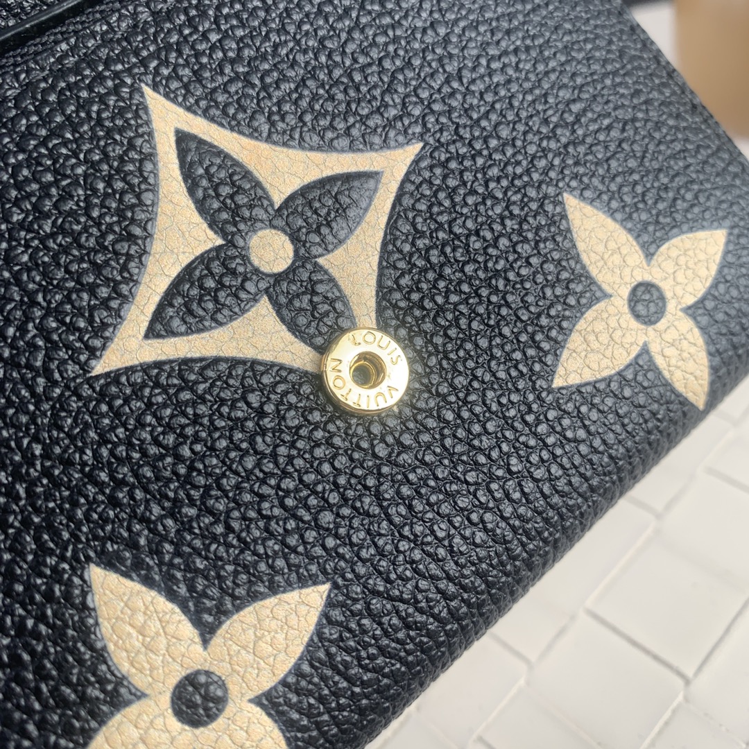 Louis Vuitton Multiple Wallet LV Aerogram (m80968)