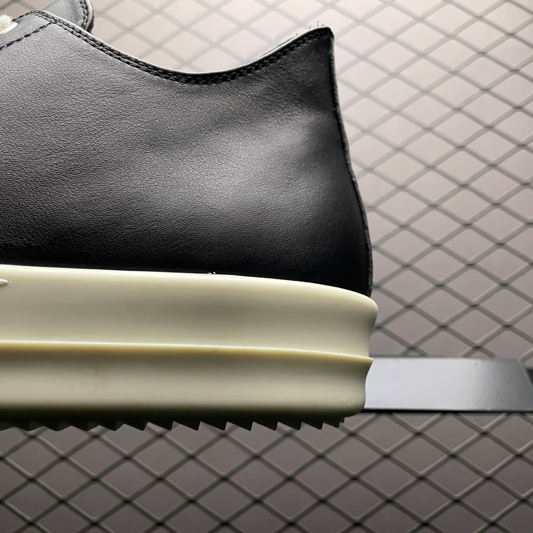 Rick Owens Low sneakers for Men - Black (RU01C4891LPO-911)