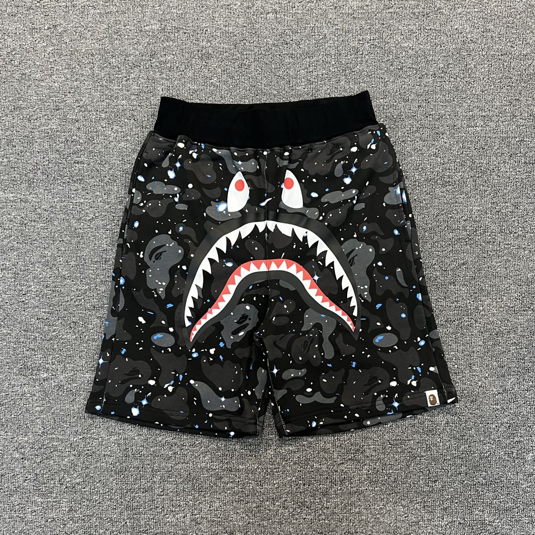 BAPE Space Camo Shark Sweat Shorts (SS21) White（1F30-153-006）