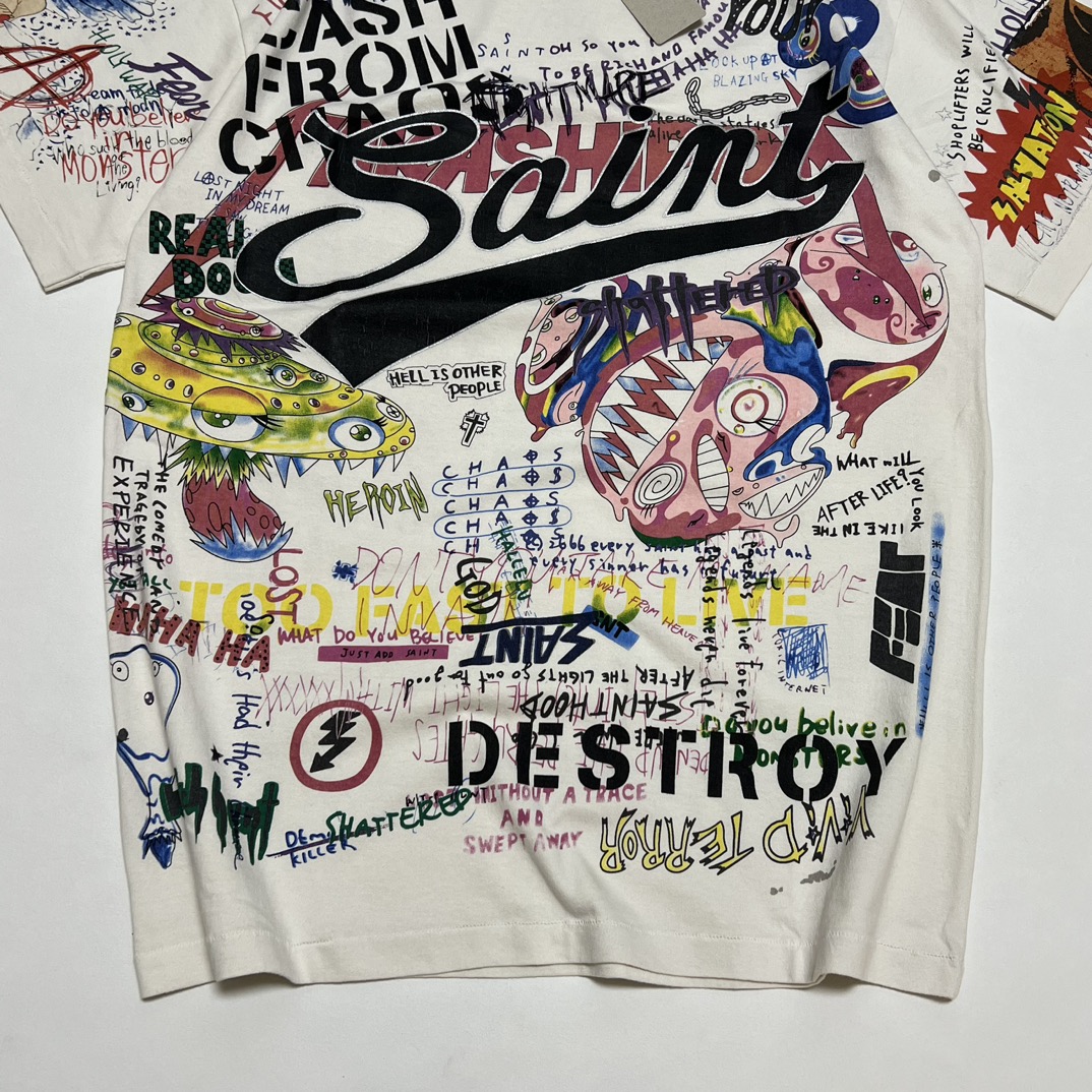 Takashi Murakami x SAINT M×××××× Graphic Tee White   (sm-FW21）