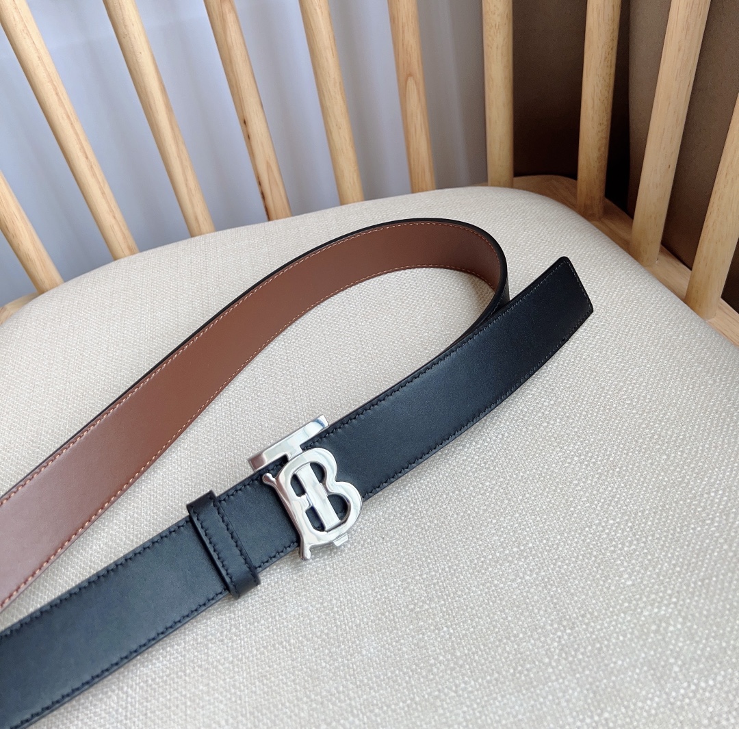BURBERRY reversible leather belt with TB logo（80525301）
