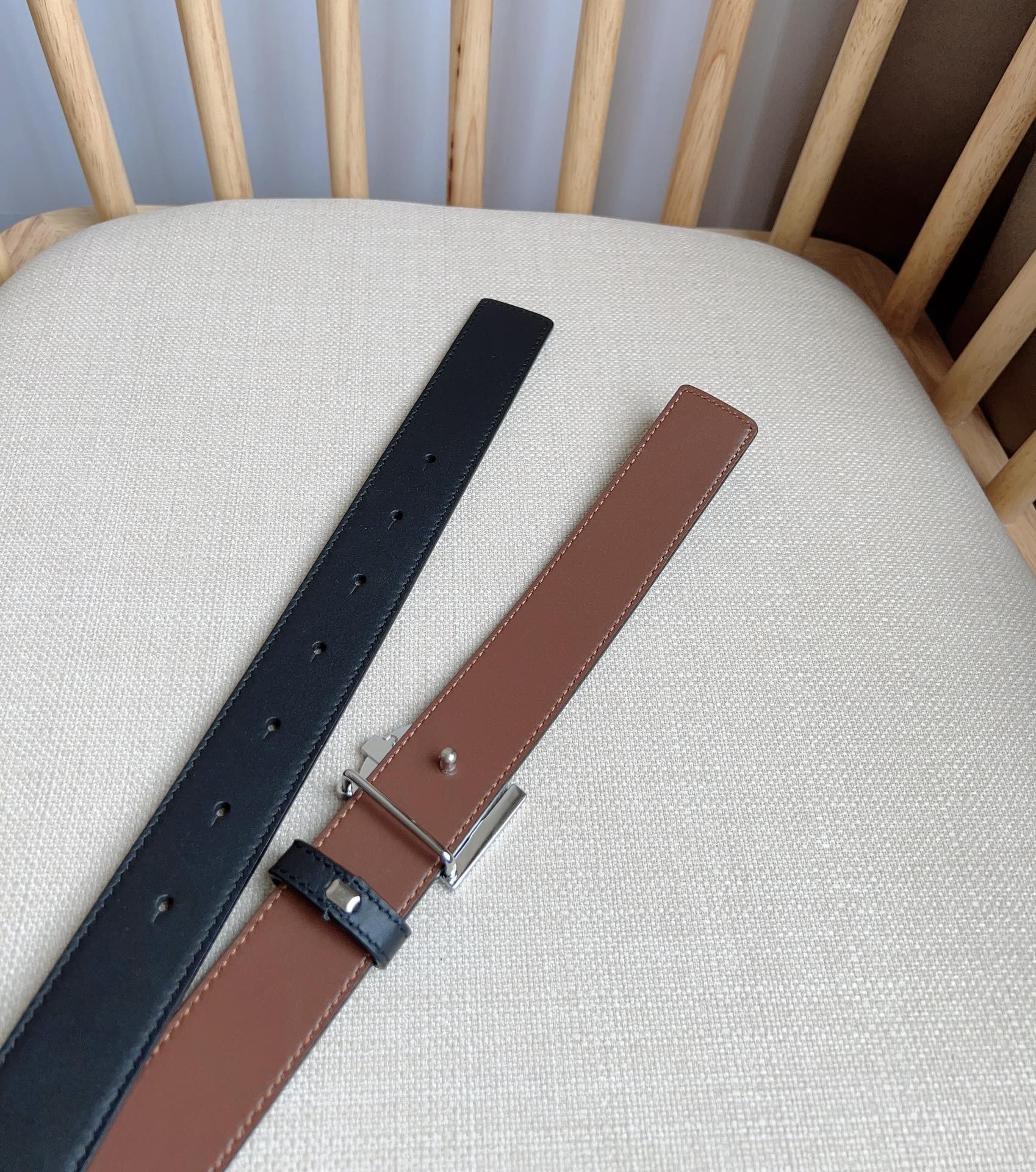 BURBERRY reversible leather belt with TB logo（80525301）