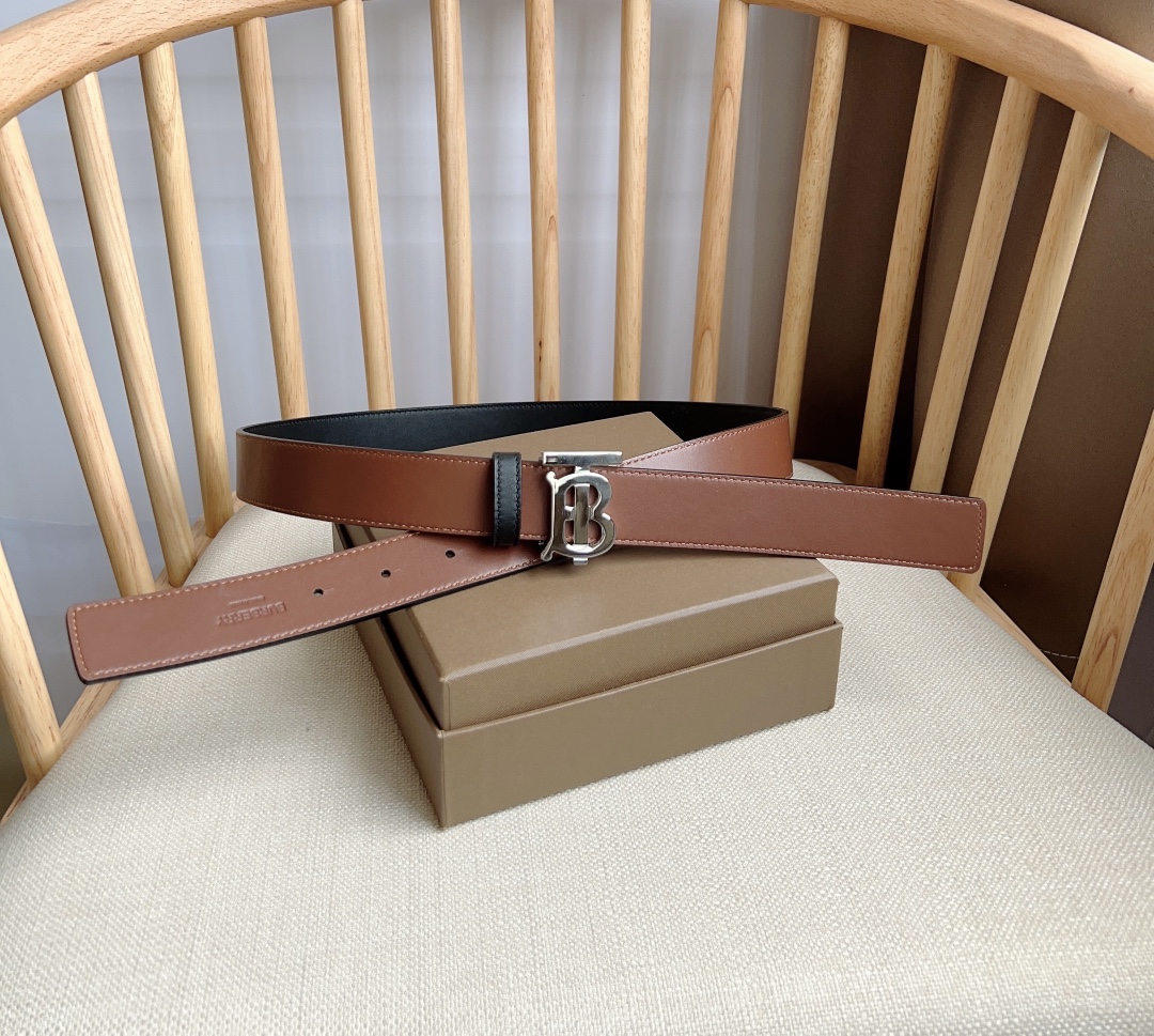 BURBERRY reversible leather belt with TB logo（80525301）