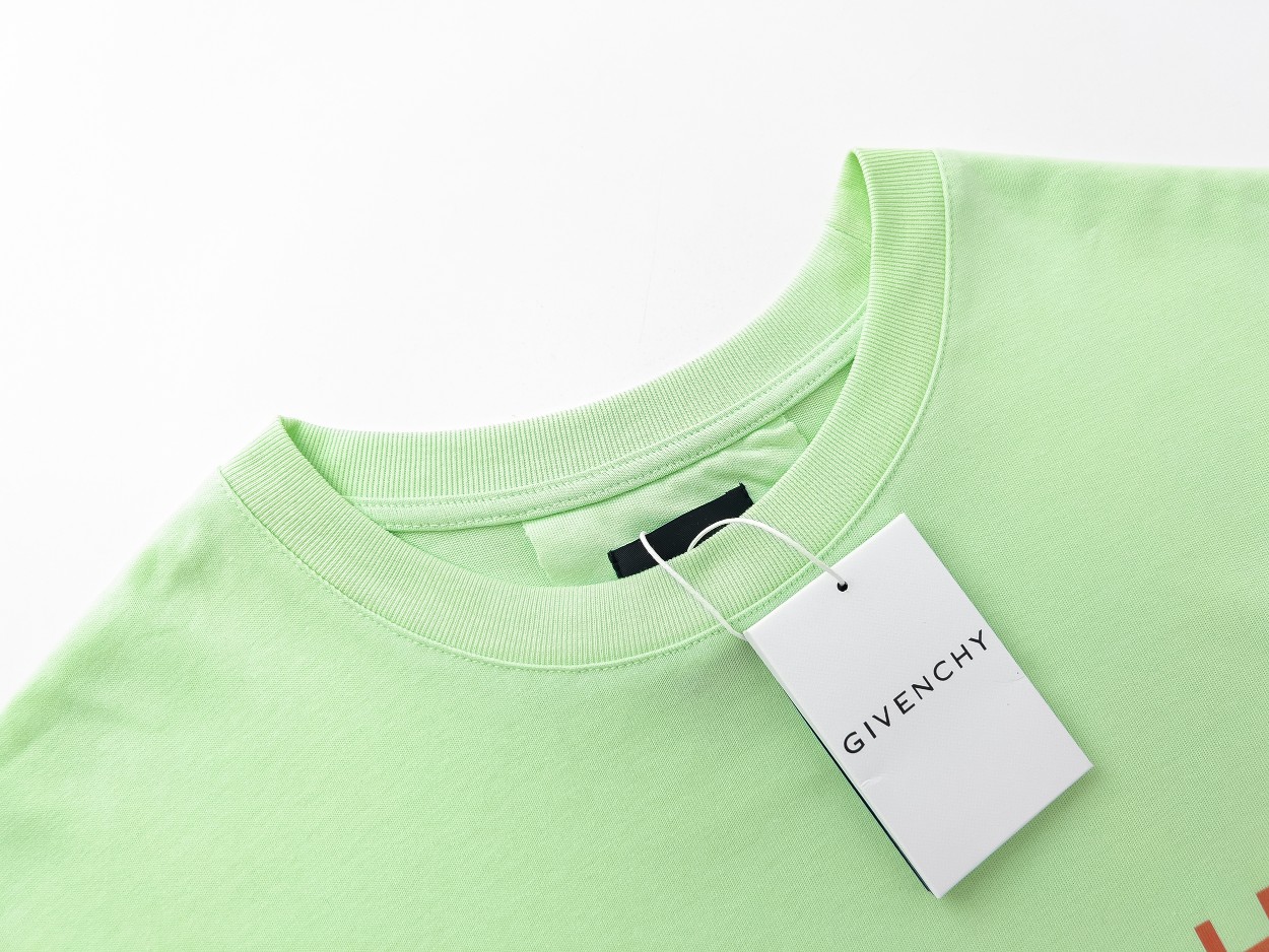 Givenchy T-Shirts Men Green（BM716G3YBC-322）