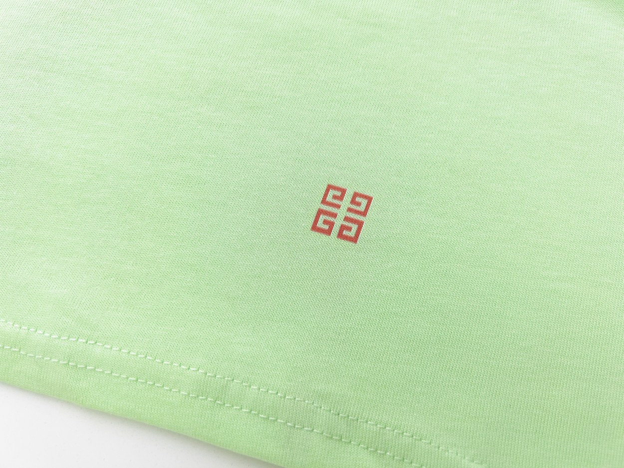 Givenchy T-Shirts Men Green（BM716G3YBC-322）