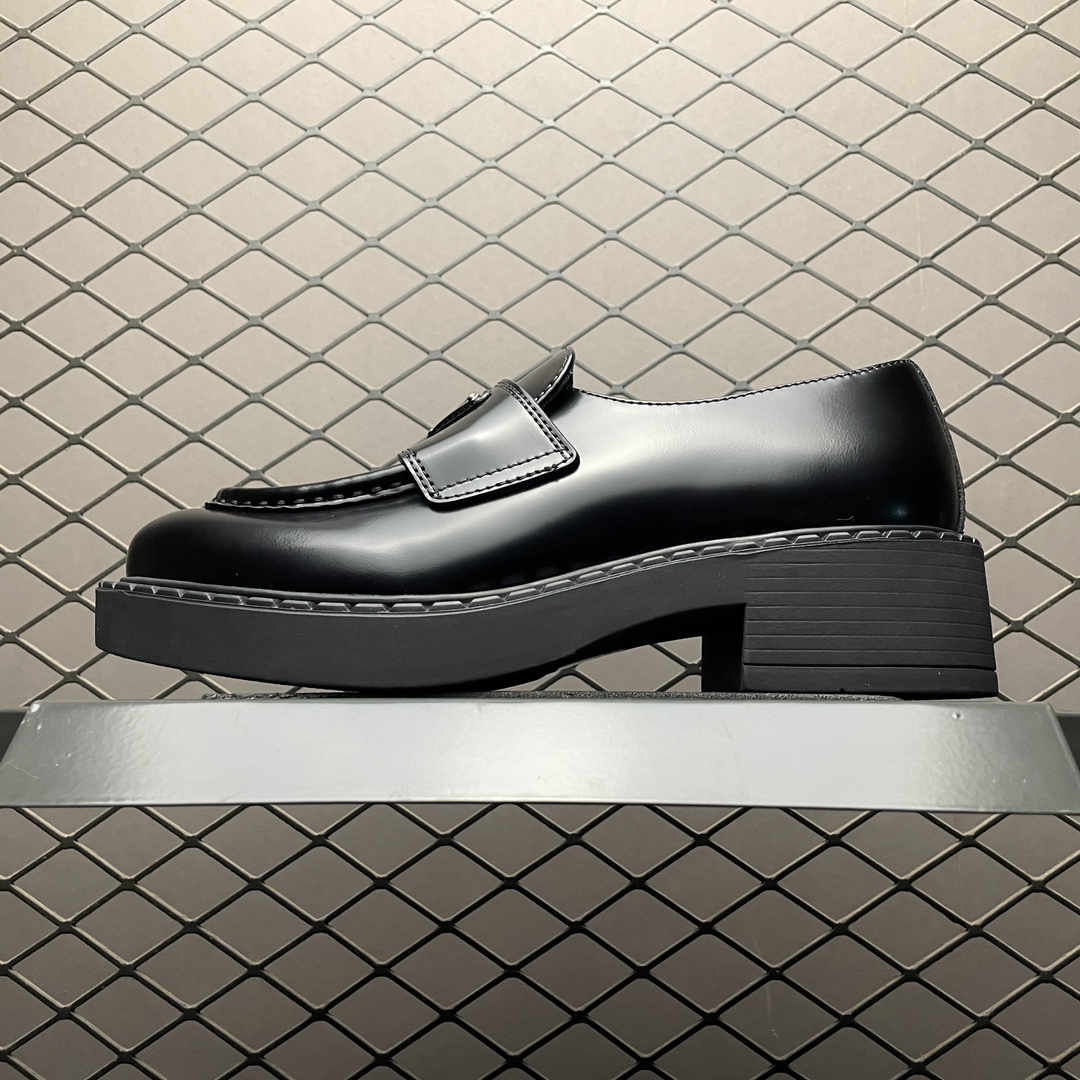 Prada Leather Loafers 'Black（1D246M-055-F0002-F_050）
