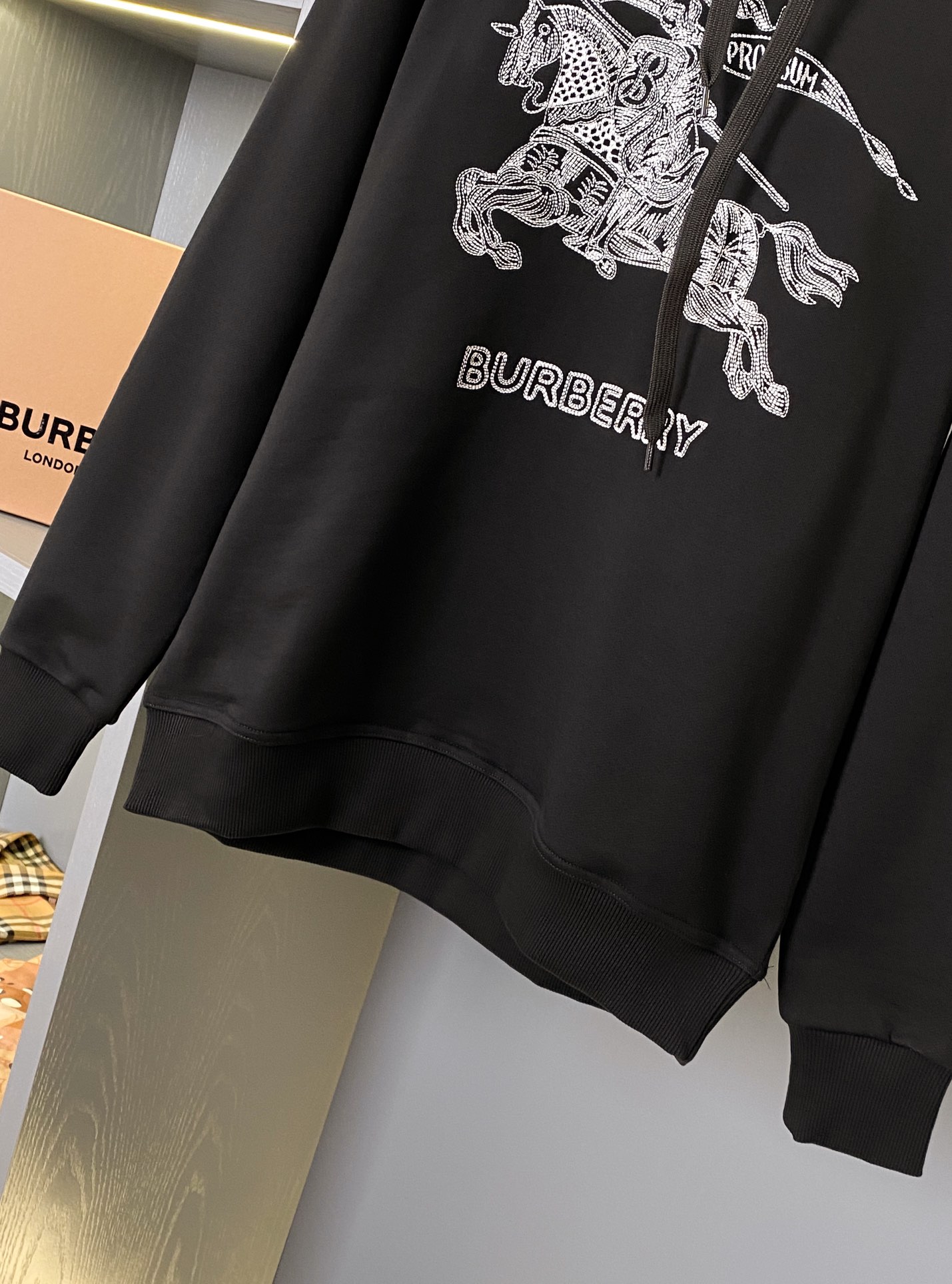 Burberry Embroidered EKD Cotton Hoodie（80727761）