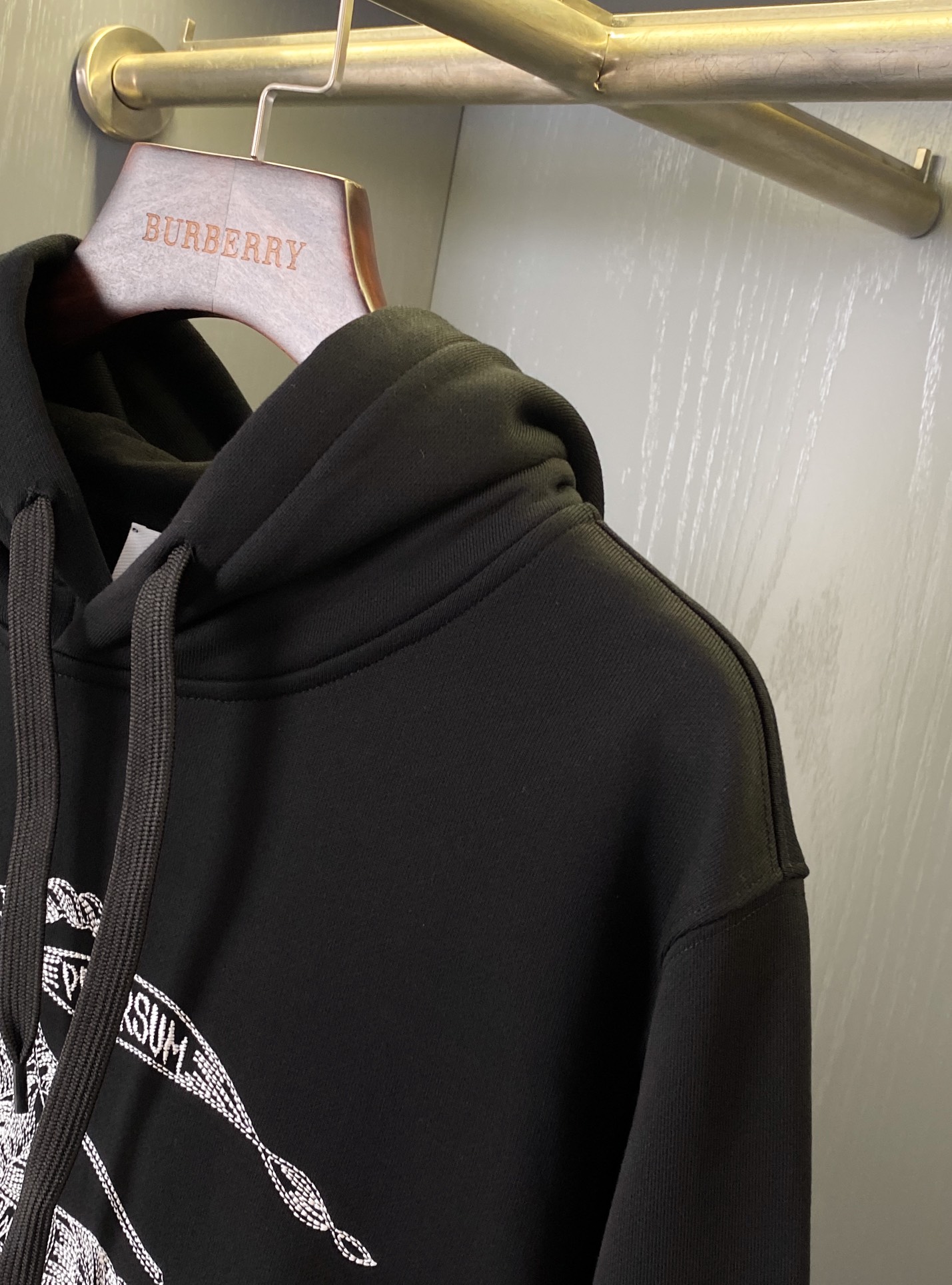 Burberry Embroidered EKD Cotton Hoodie（80727761）