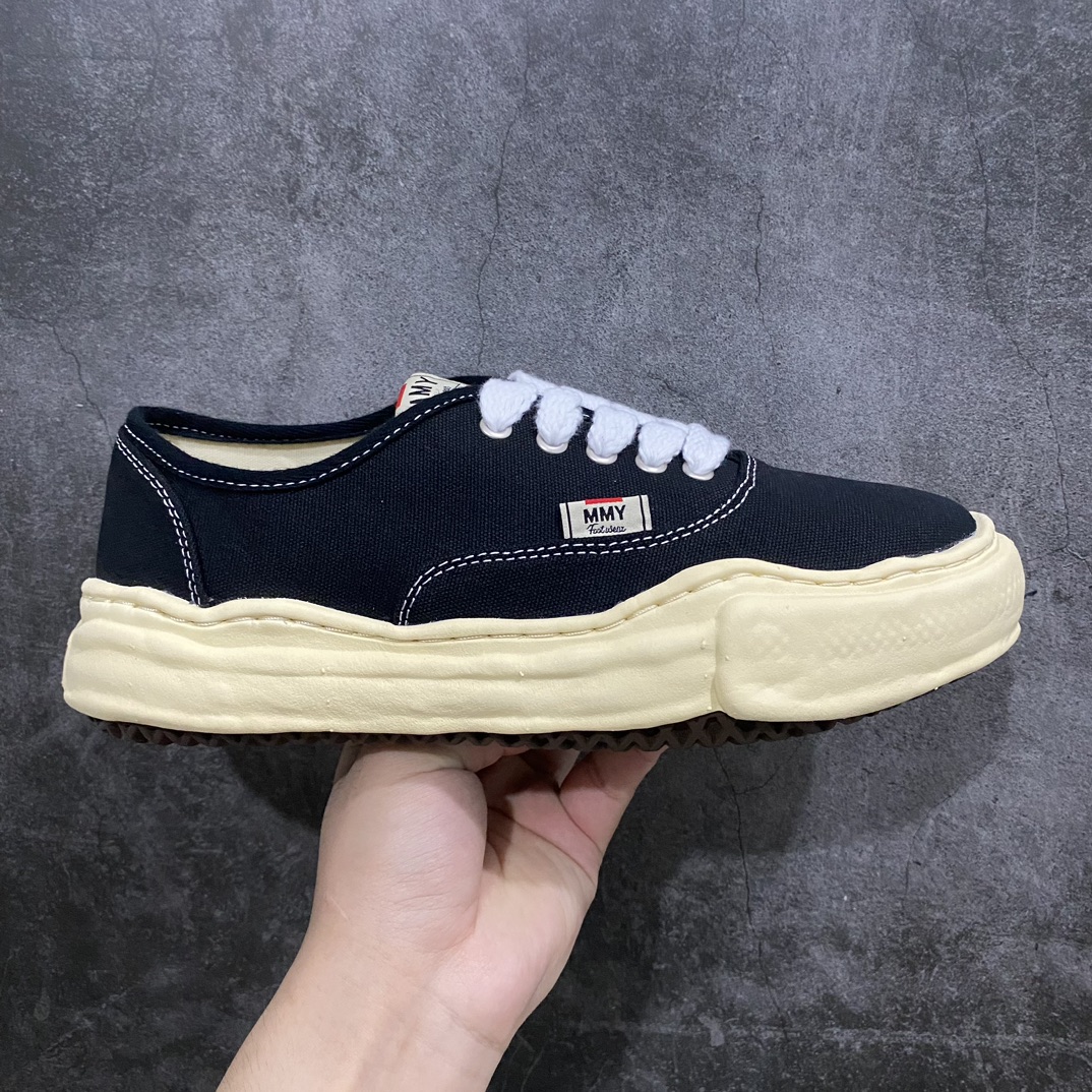 Maison MIHARA YASUHIRO BAKER Vintage-Like OG Sole Canvas Low-top Sneaker "Black" (A09FW735) 