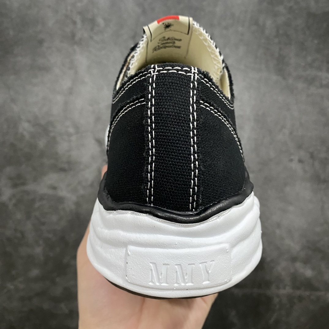 Maison MIHARA YASUHIRO PETERSON OG Sole Canvas Low-top Sneaker "Black" (A01FW703)