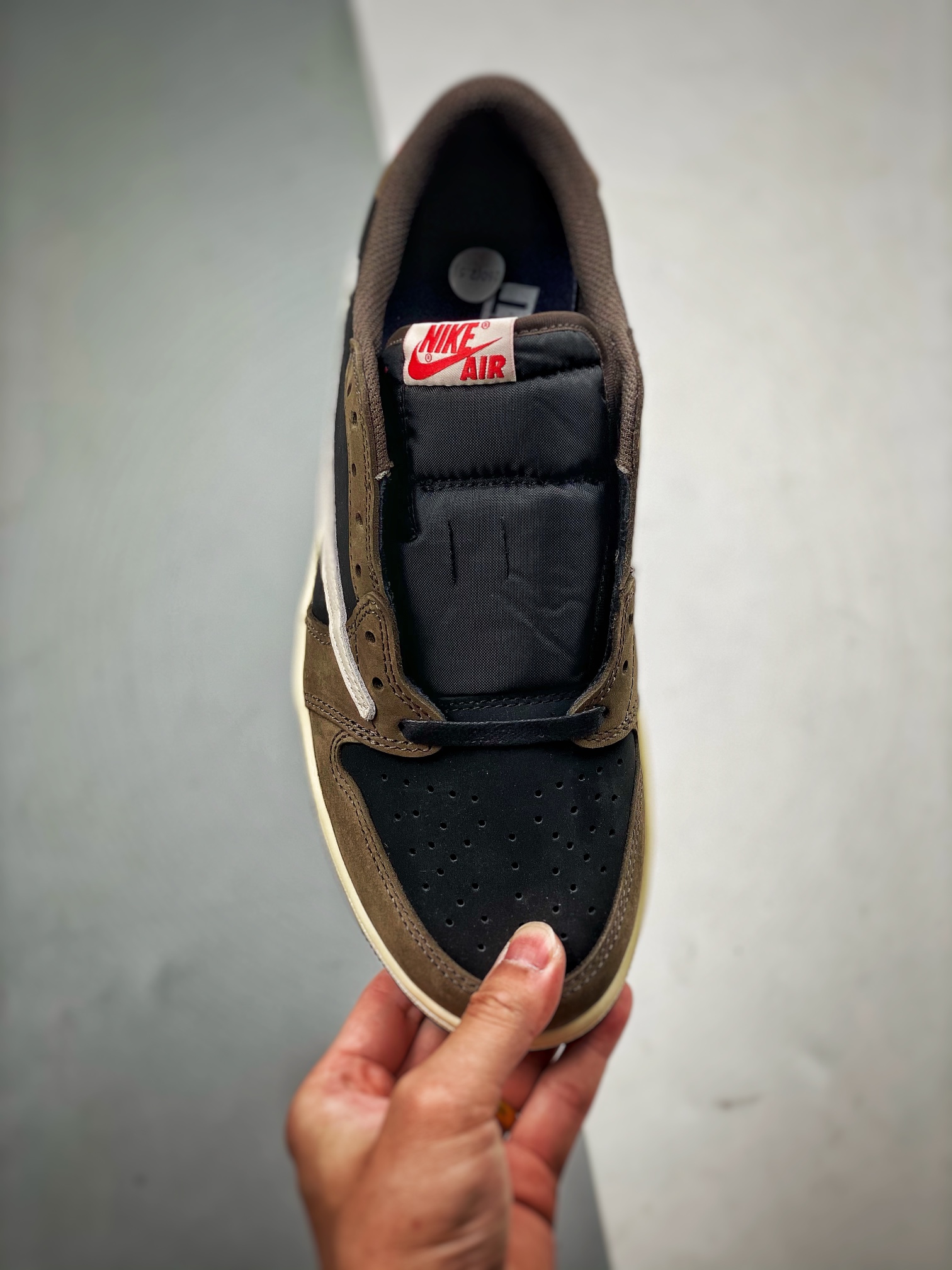 【SALE】Travis Scott × Nike Air Jordan 1 Low OG SP-T "Black/Dark Mocha"(CQ4277-001)