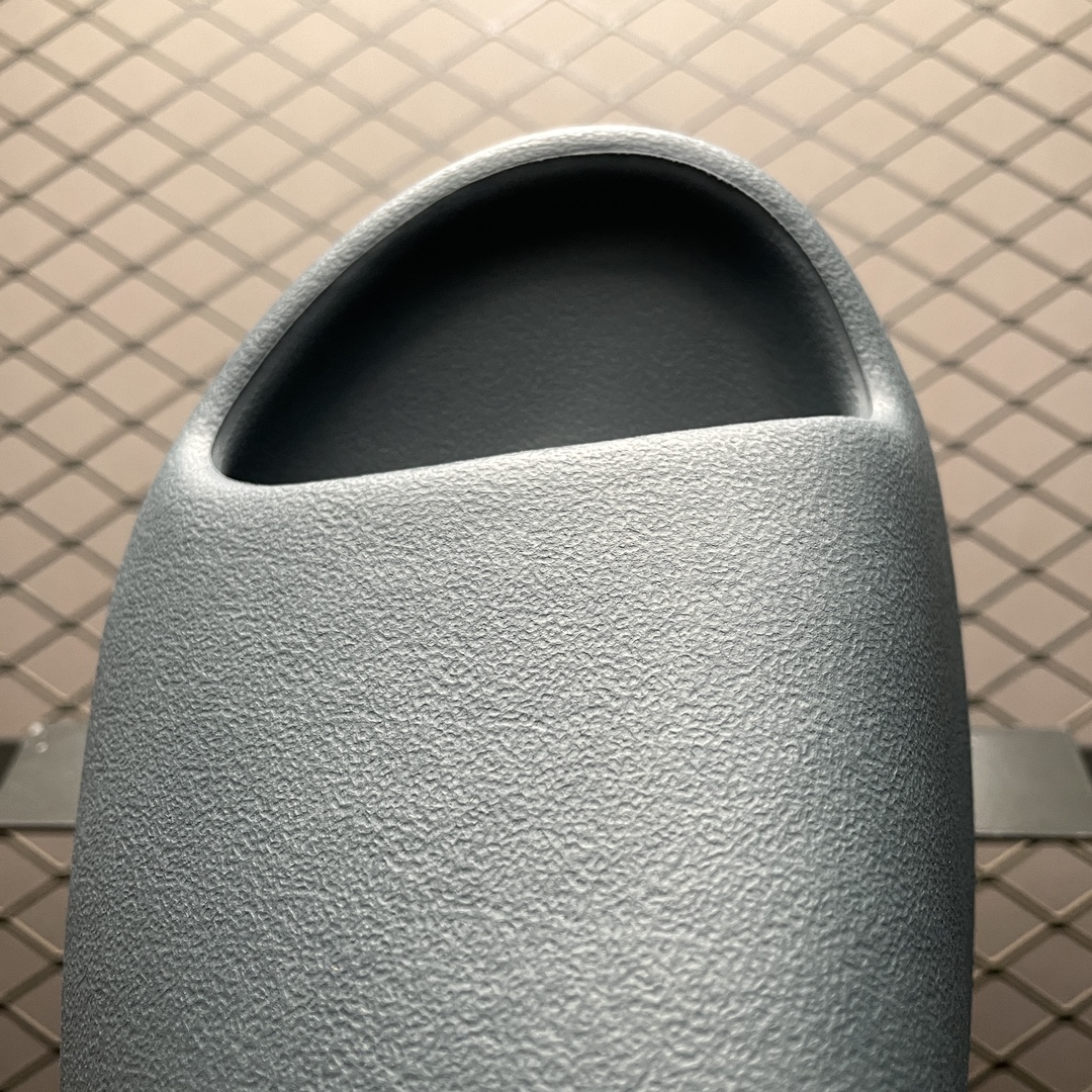 adidas YEEZY Slide "Slate Marine"（ID2349）