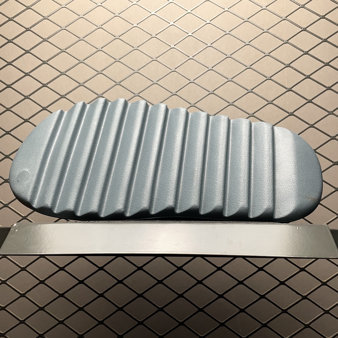 adidas YEEZY Slide "Slate Marine"（ID2349）