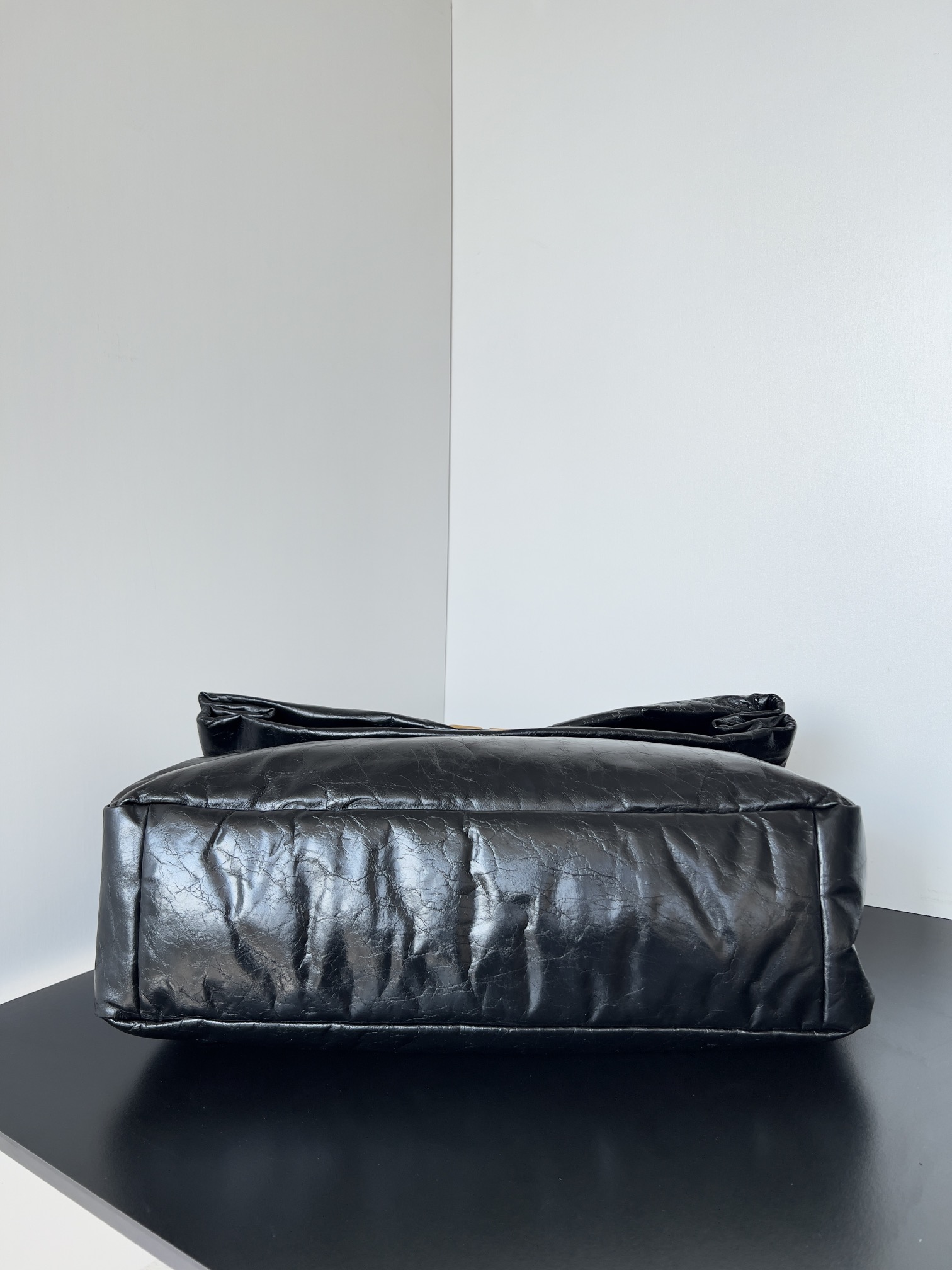 BALENCIAGA Monaco Medium Chain Bag "Black"（7659452AAR81000）