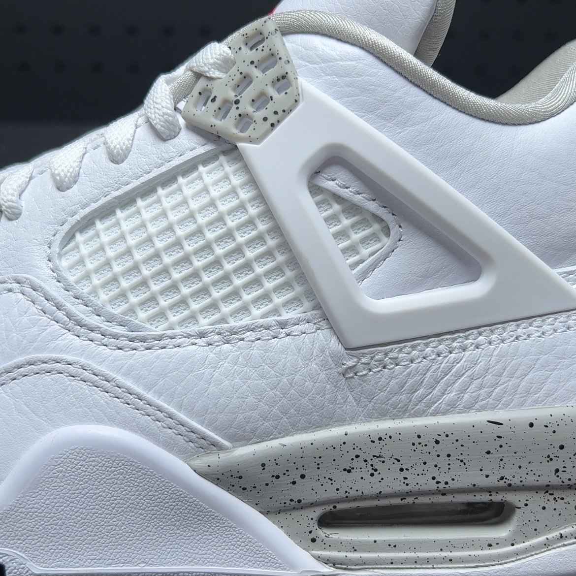 【LJR】Nike Air Jordan 4 "Tech White" ( CT8527-100)