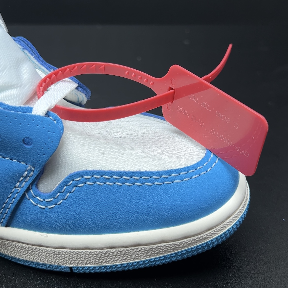 【LJR】Off-White × Nike Air Jordan 1 High UNC "White/Dark Powder Blue"  (AQ0818-148)