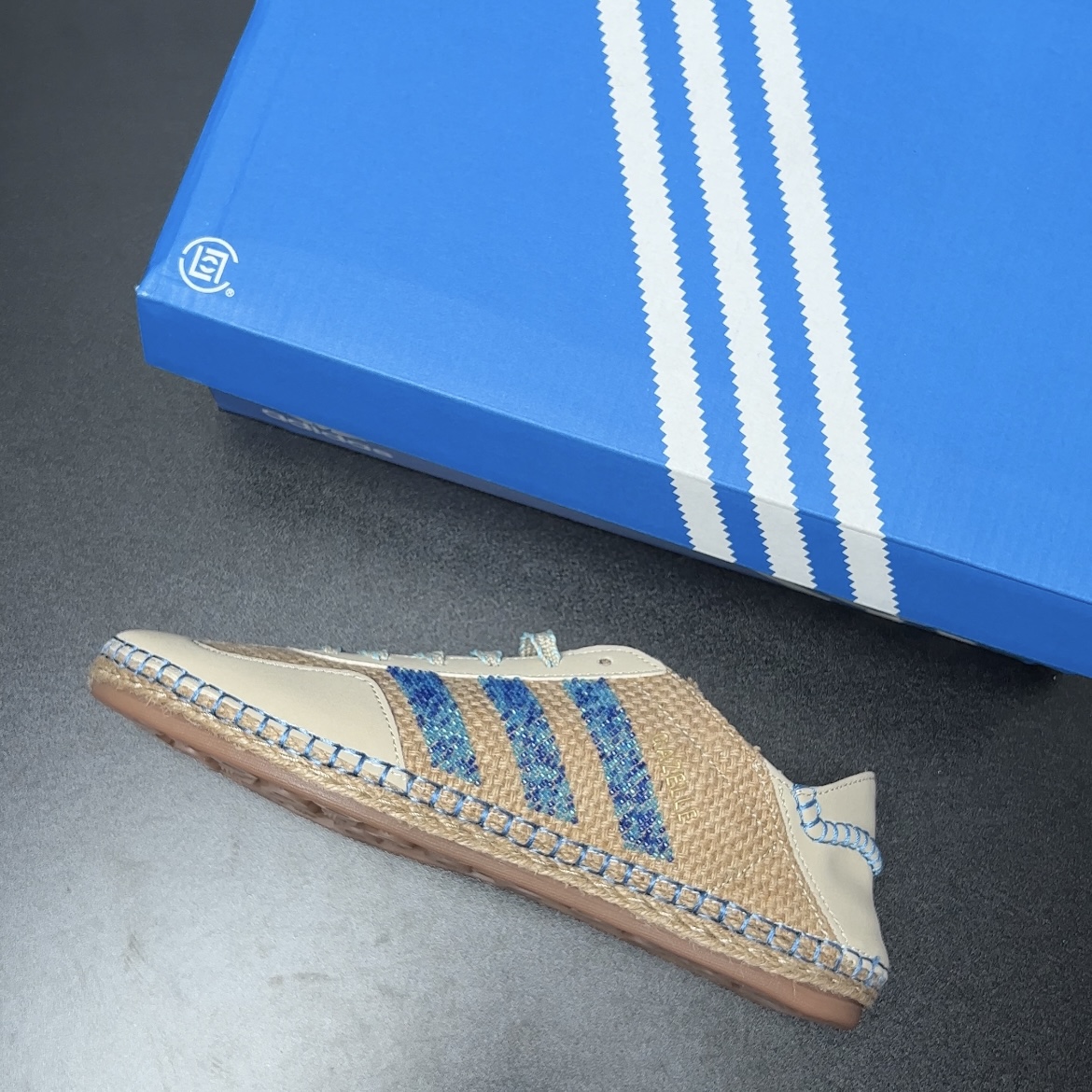CLOT × adidas Originals Gazelle by Edison Chen "Linen Khaki/Light Blue"（IH3641）