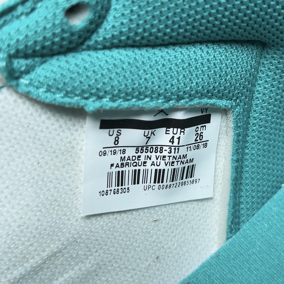 NIKE AIR JORDAN 1 RETRO HIGH OG TURBO GREEN（555088-311）