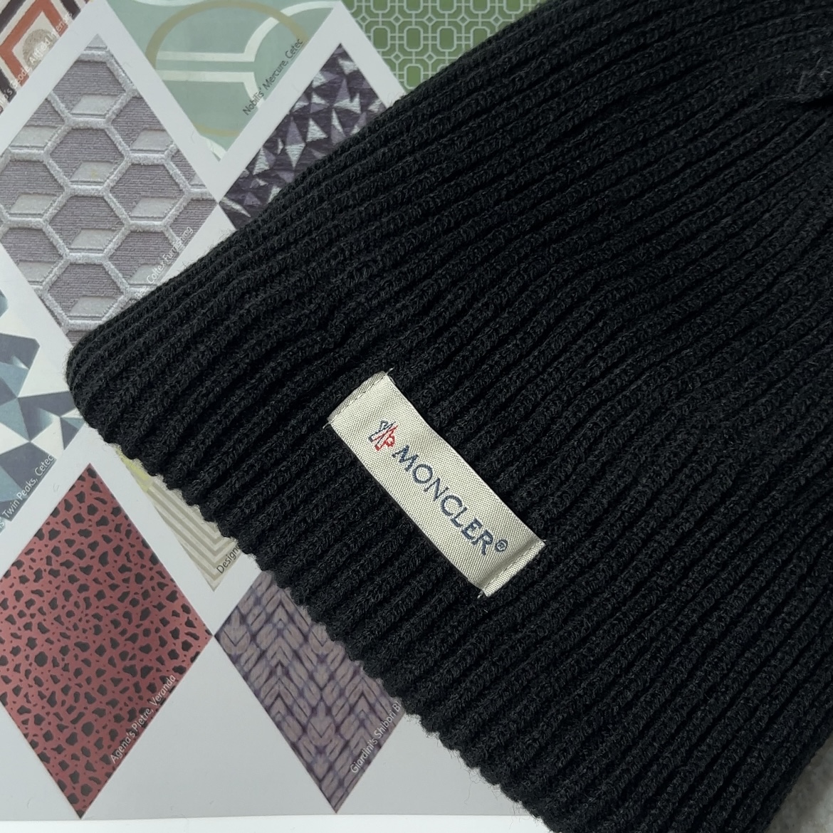 MONCLER  Wool Beanie“black”（9970600A1646）