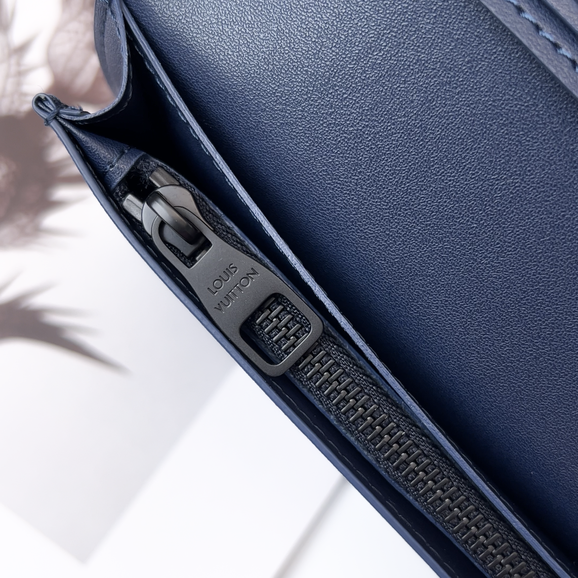 Louis Vuitton Portefeuille Brazza NM（M11546）