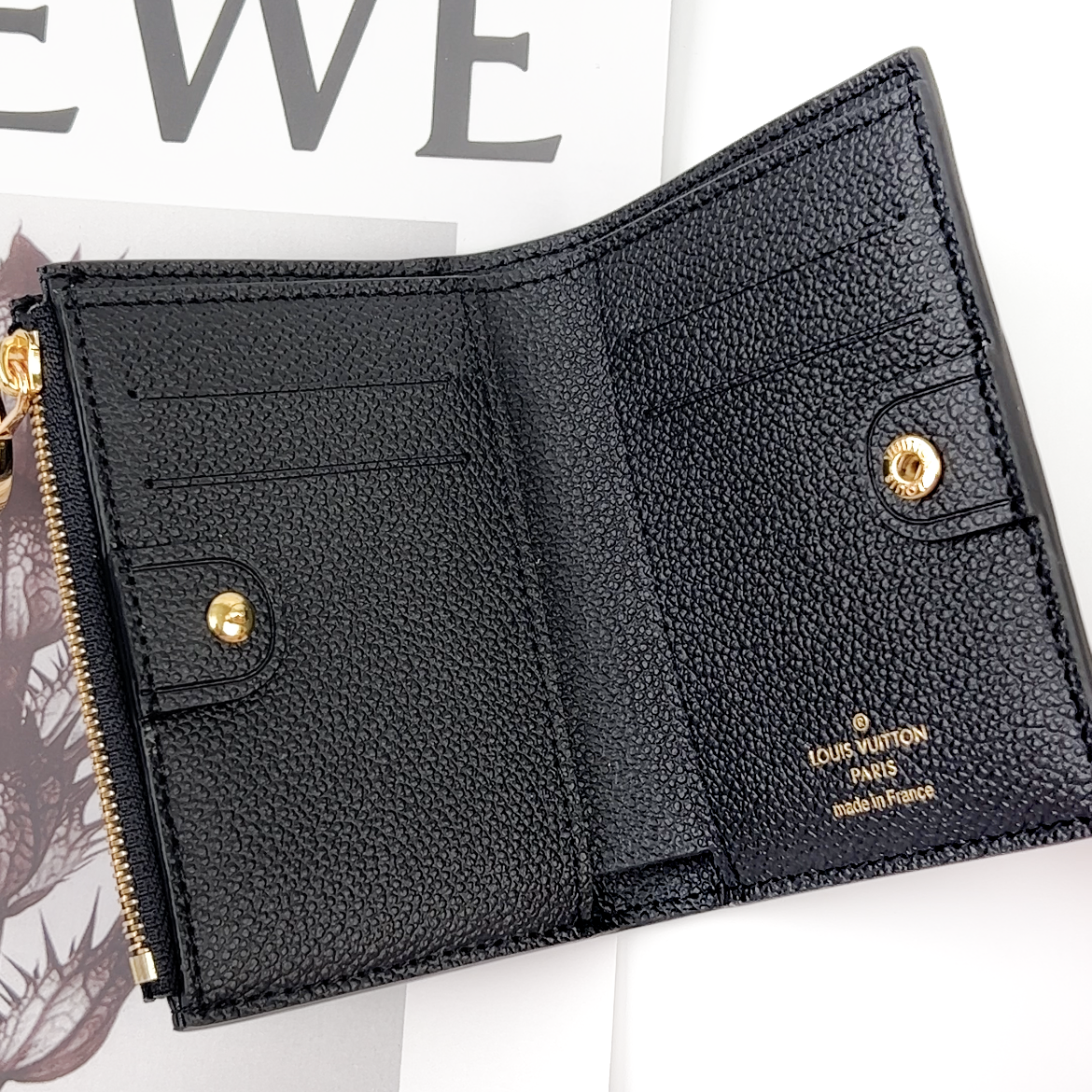 Louis Vuitton Portefeuille Lisa（M12536）