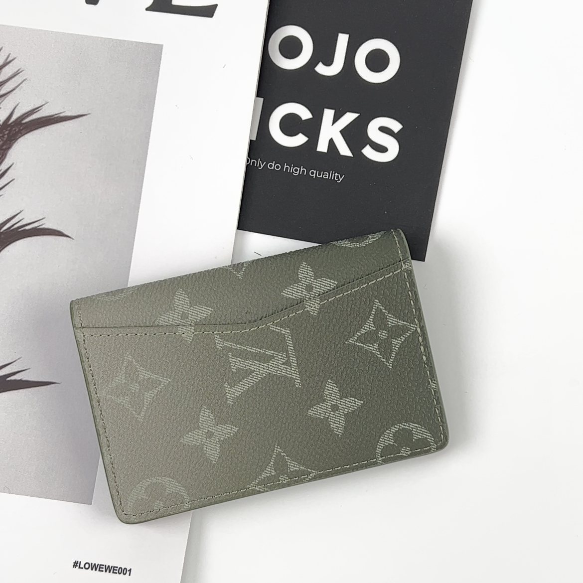 Louis Vuitton Pocket Organizer - Monogram Other （M11548）