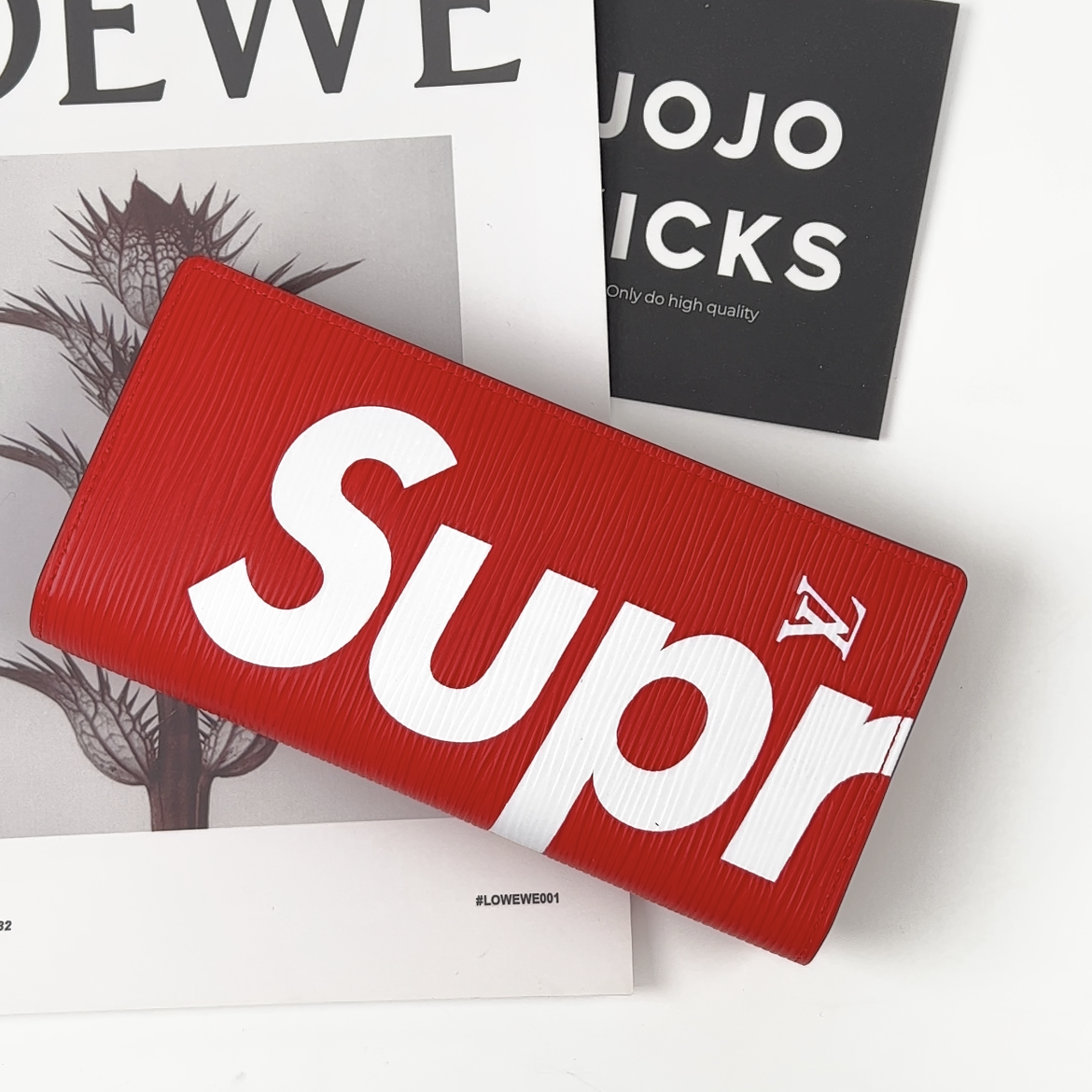 Louis Vuitton x Supreme Portefeuille Brazza Long Wallet in Red Epi Leather(M67719）