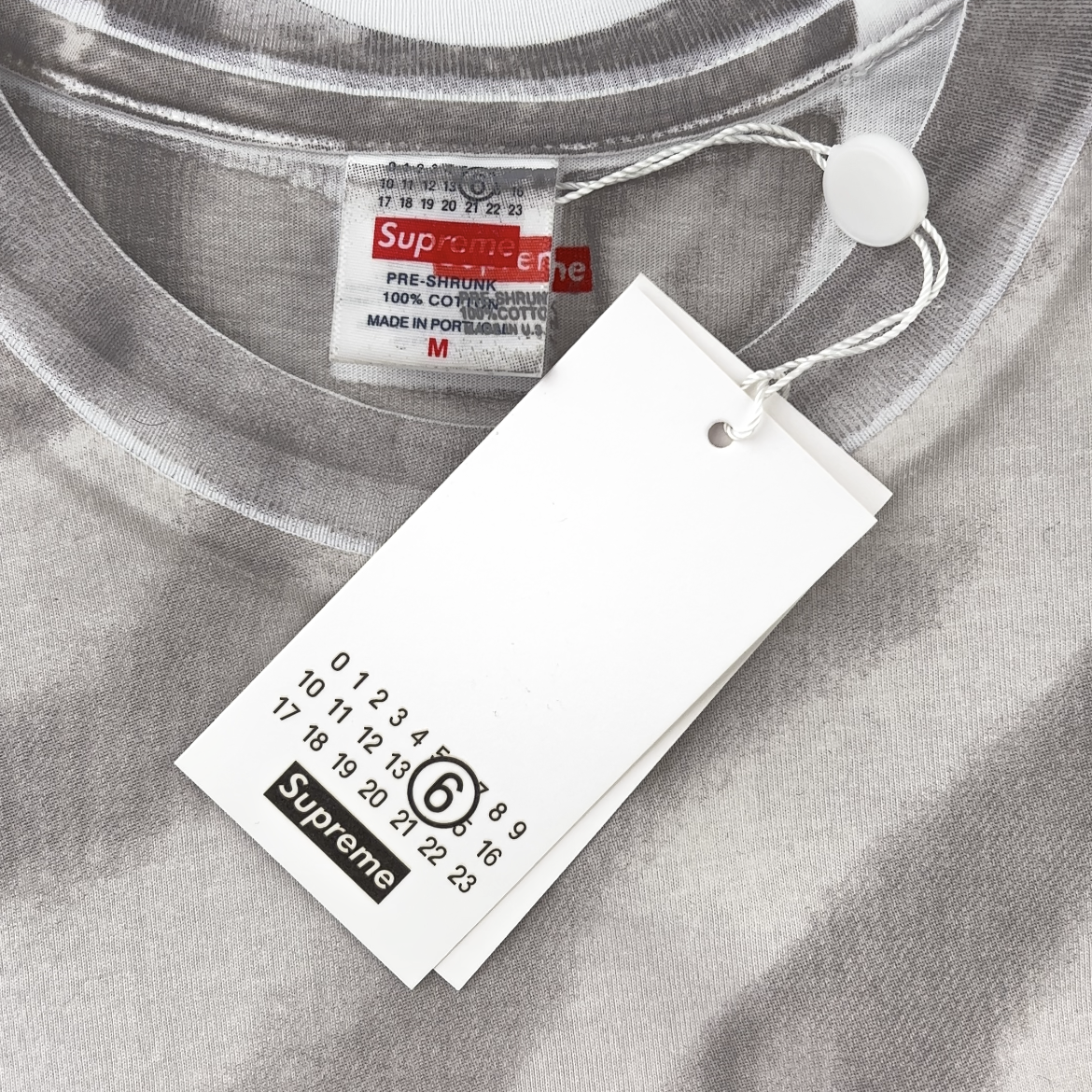 Supreme x MM6 Maison Margiela Box Logo Tee Supreme x MM6 Maison Margiela Box Logo Tee