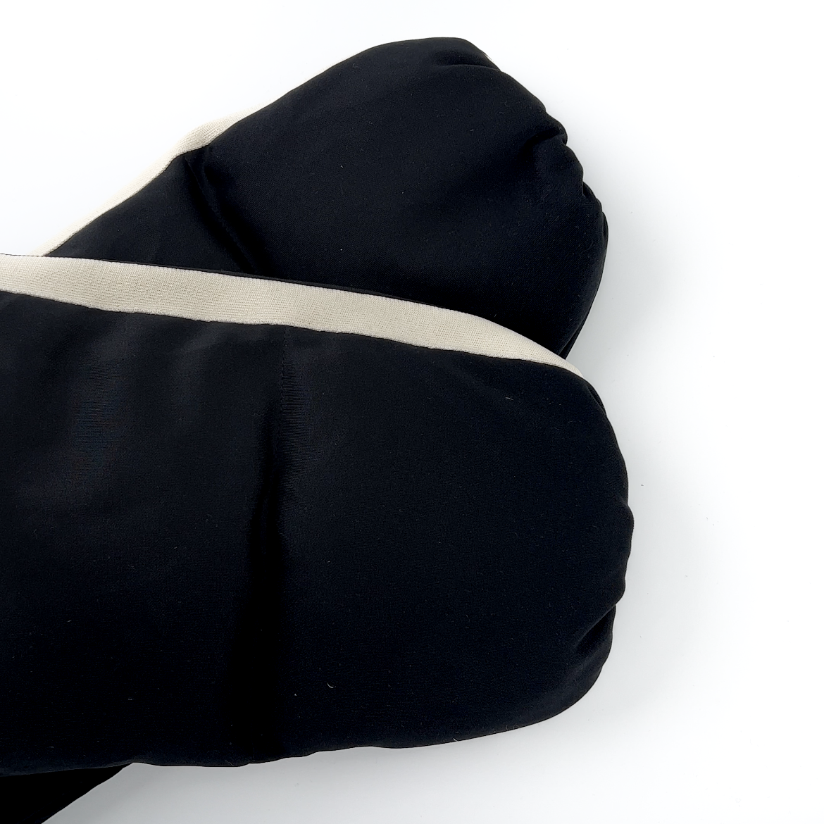 Moncler Genius x Palm Angels collaborative down jacket（G209L1A00019M1356999）