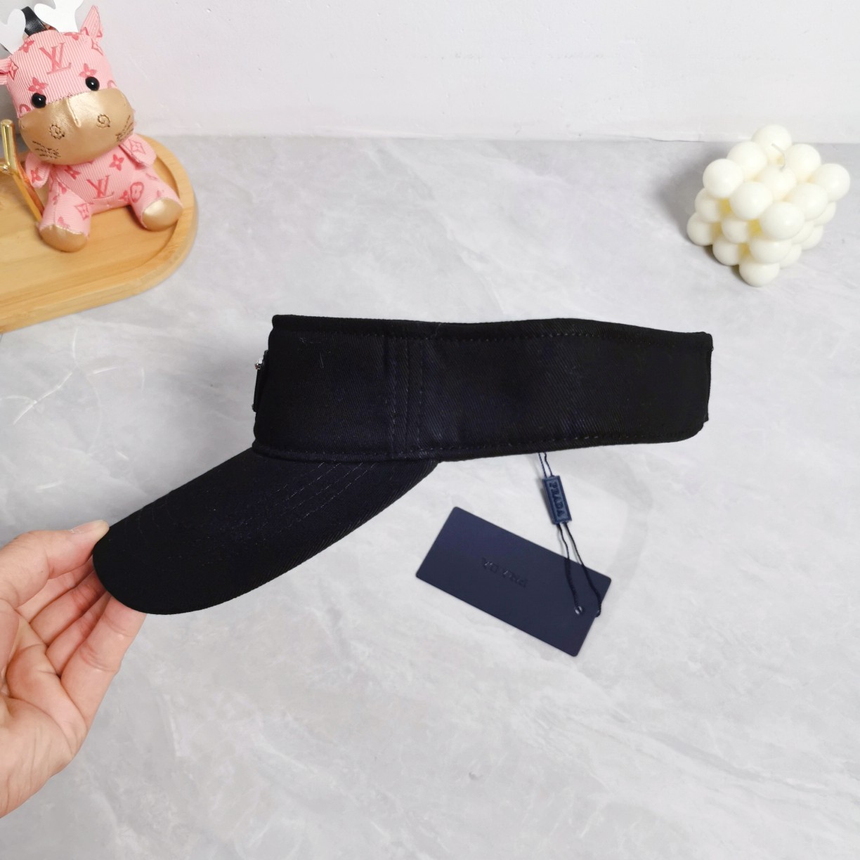 Prada hat（2HV0052DMIF0002）