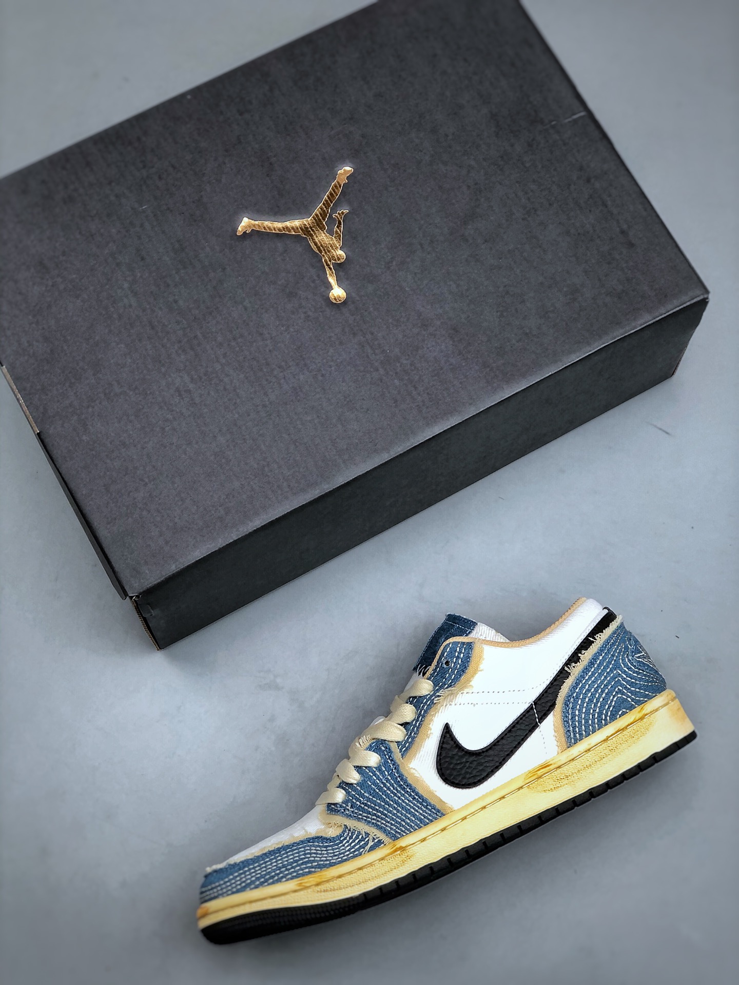 Nike Air Jordan 1 Low SE "World Make Japan"（FN7670-493）