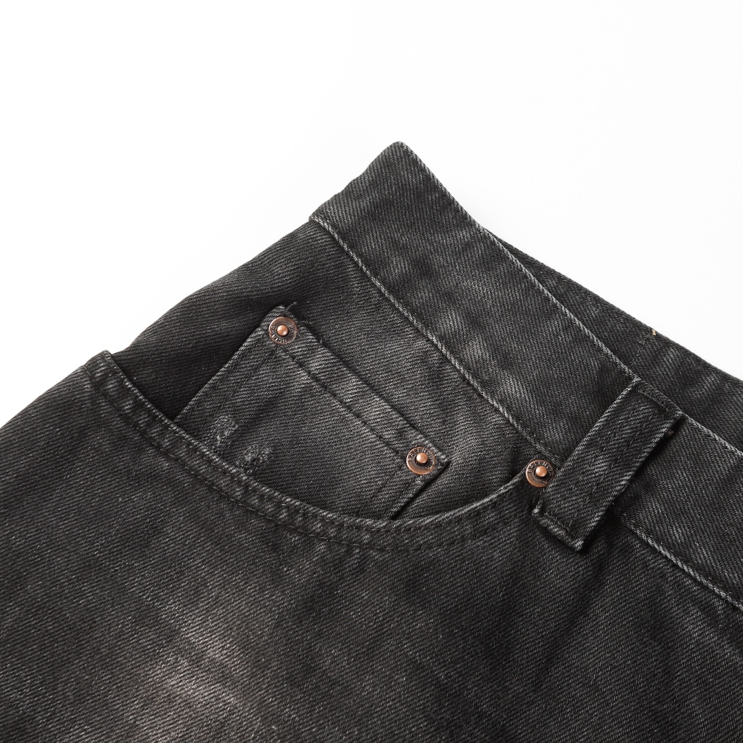 Balenciaga irregular shorts（719349TBP471270）