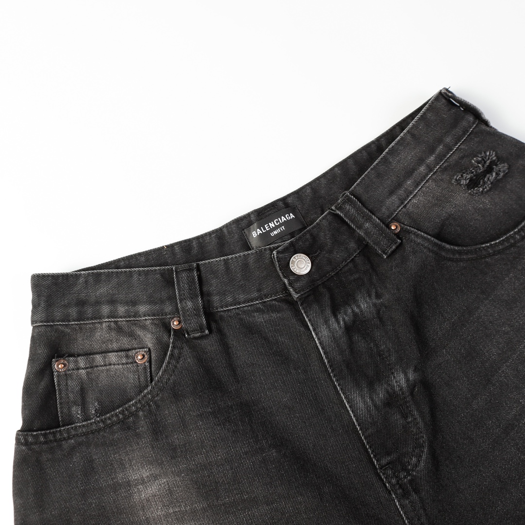 Balenciaga irregular shorts（719349TBP471270）