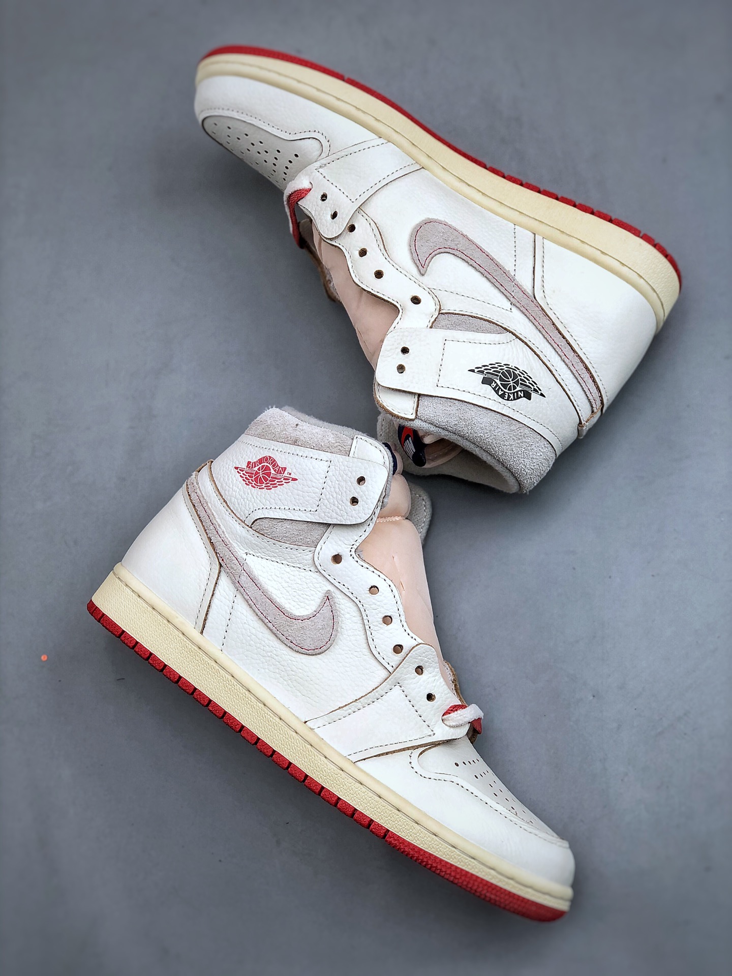 Nike  Air Jordan 1 Retro High OG "Sail/Light Bone/Cinnabar"（DB4612-100）