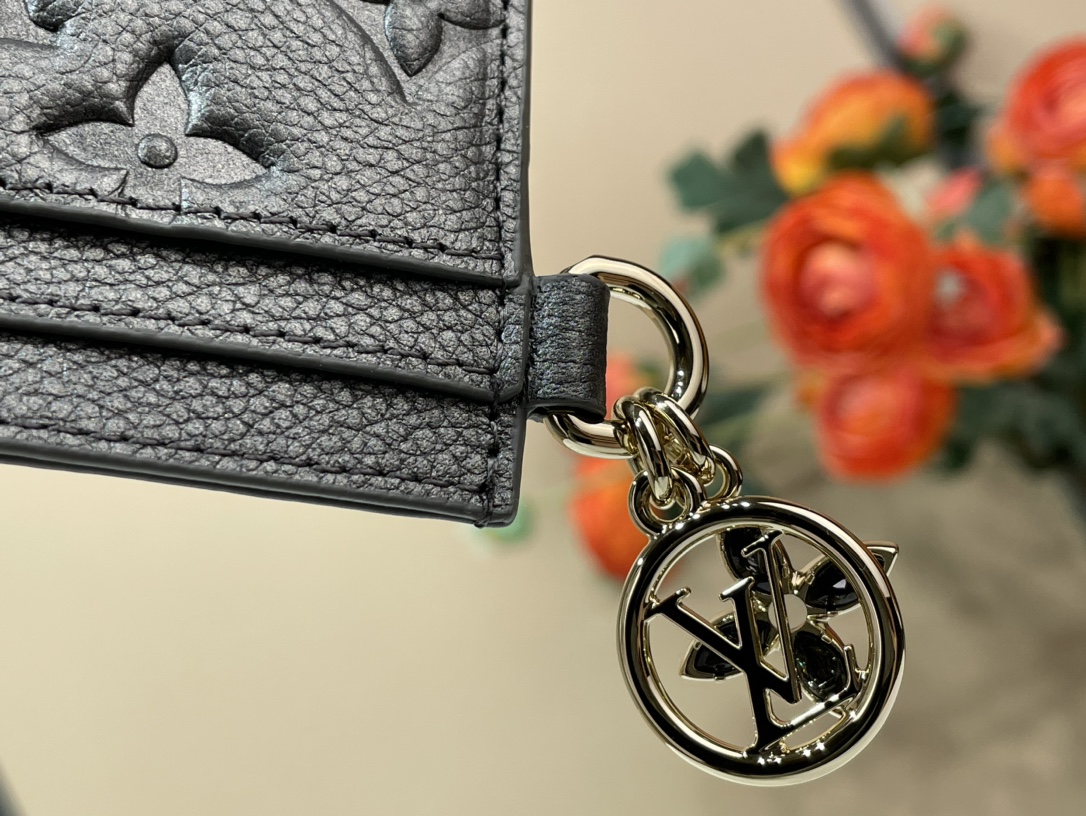 Louis Vuitton Margot Wallet Monogram Empreinte Leather (M12178）